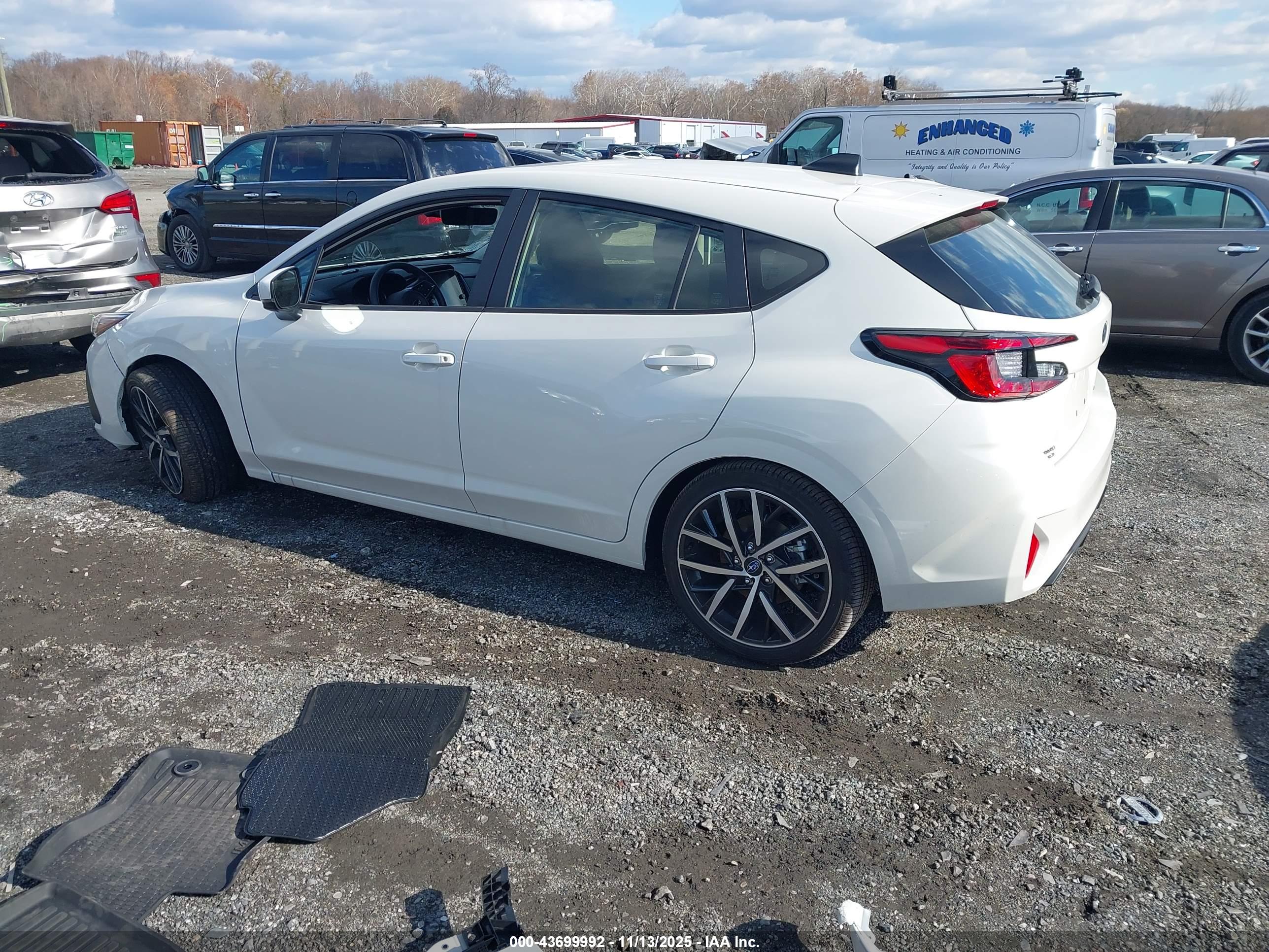 SUBARU IMPREZA image 3