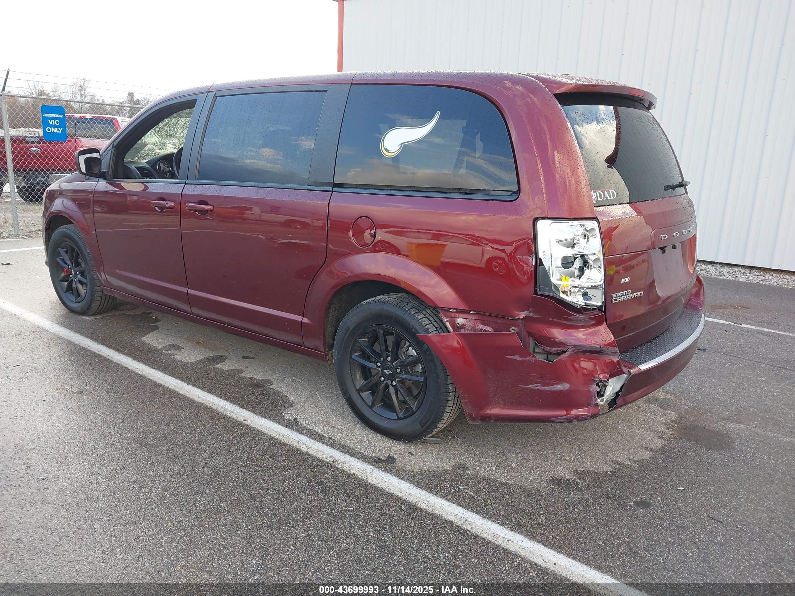 DODGE GRAND image 3