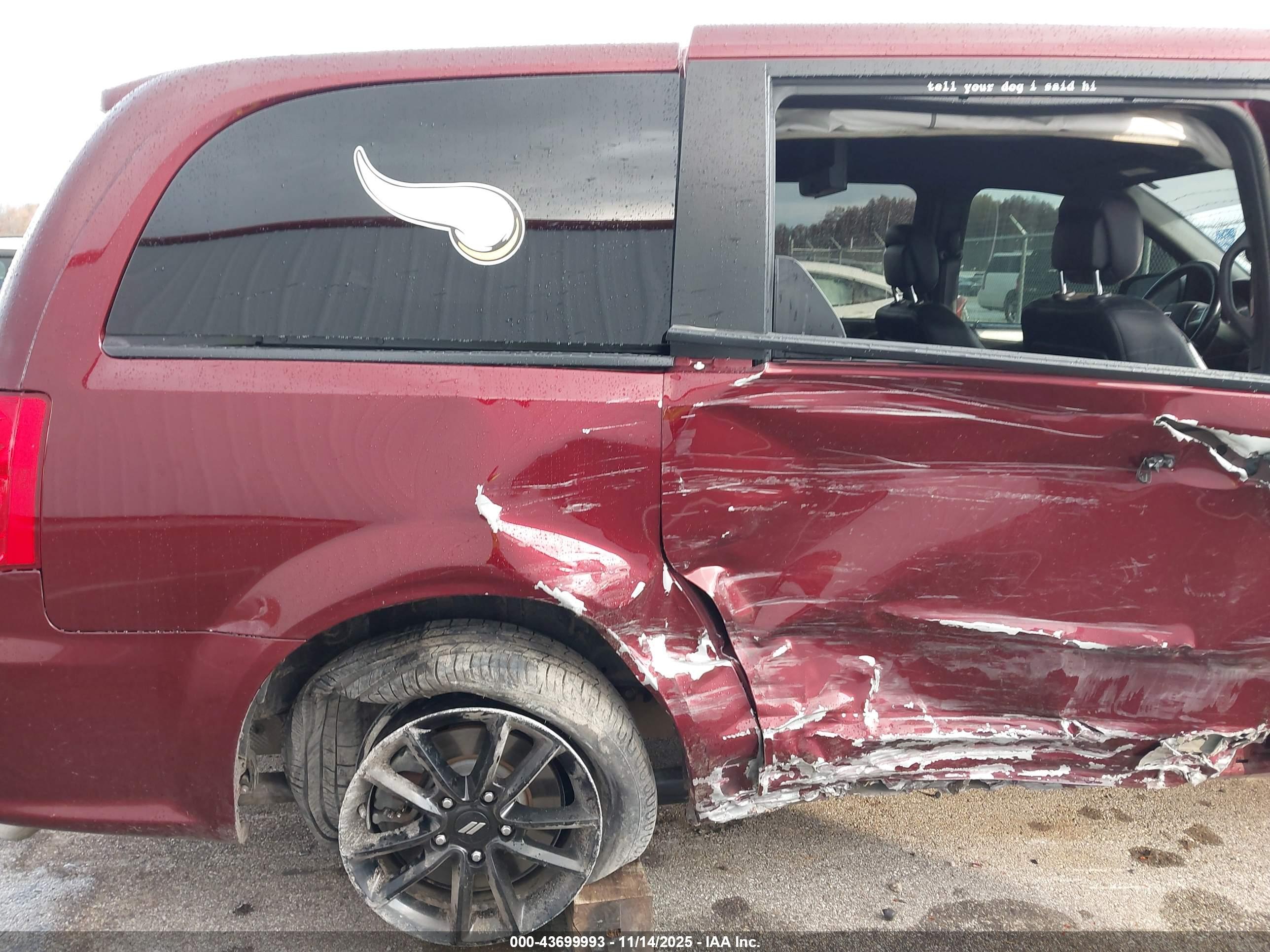 DODGE GRAND image 6