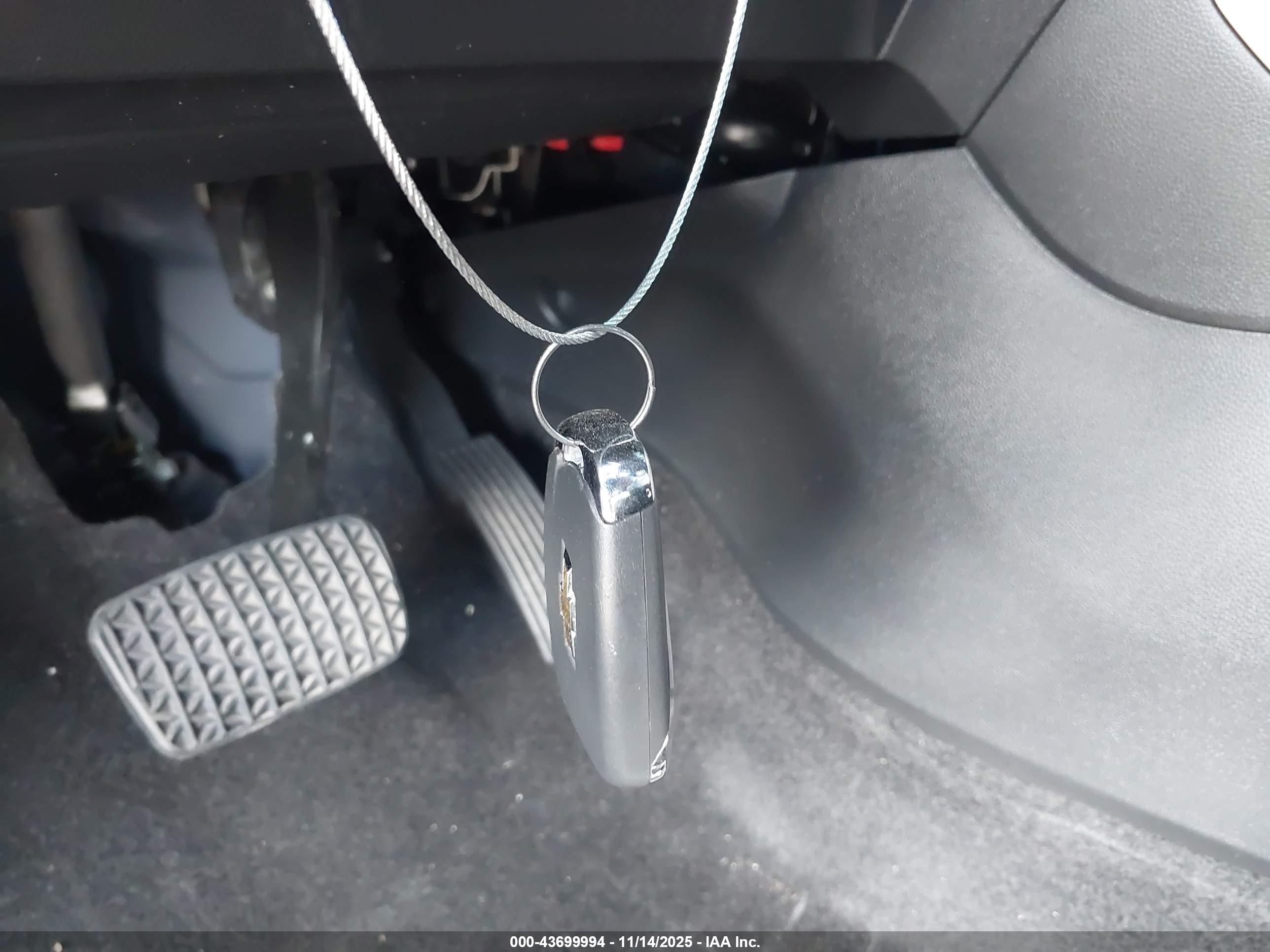 CHEVROLET TRAILBLAZER image 11