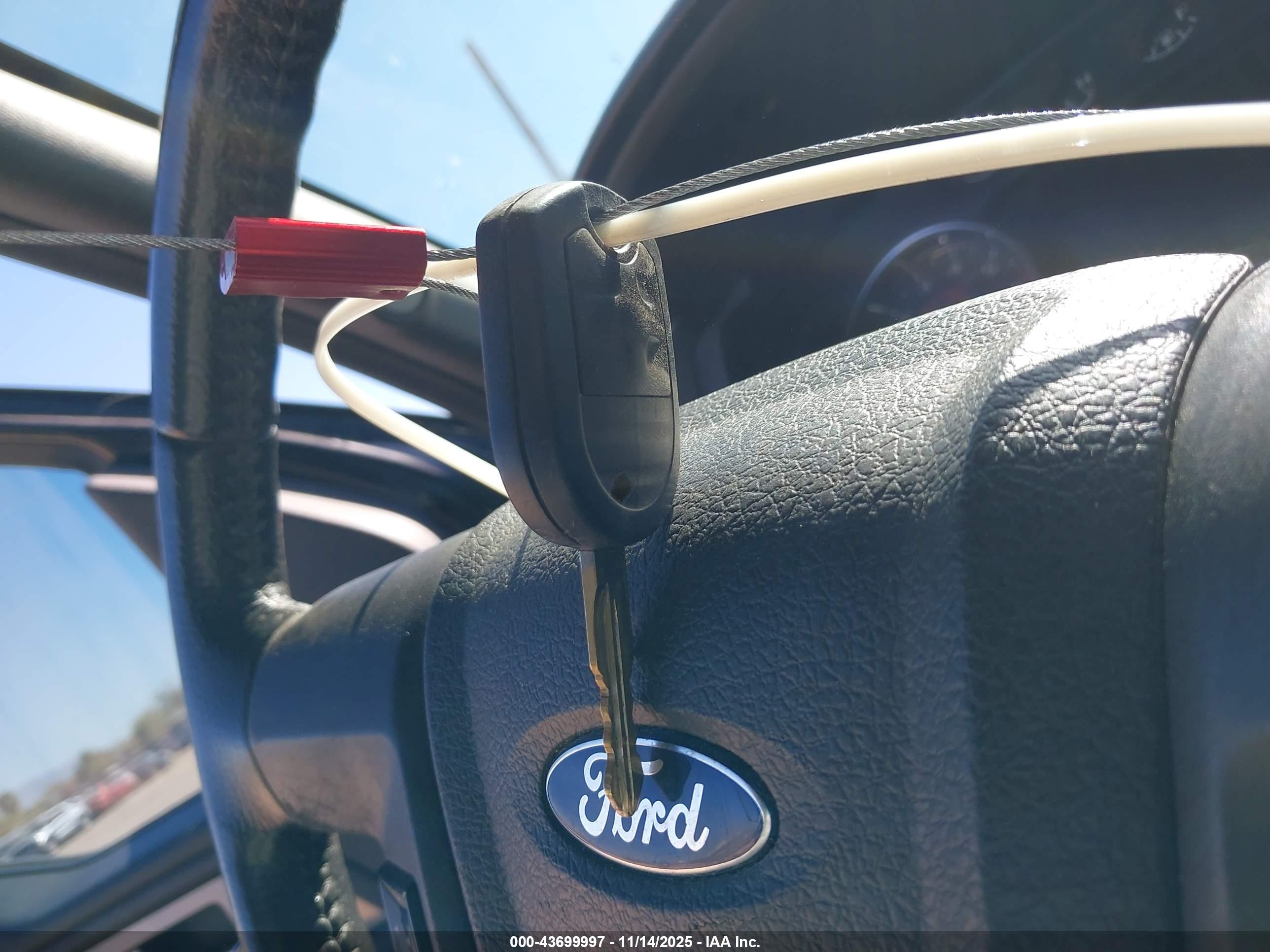 FORD F-150 image 11