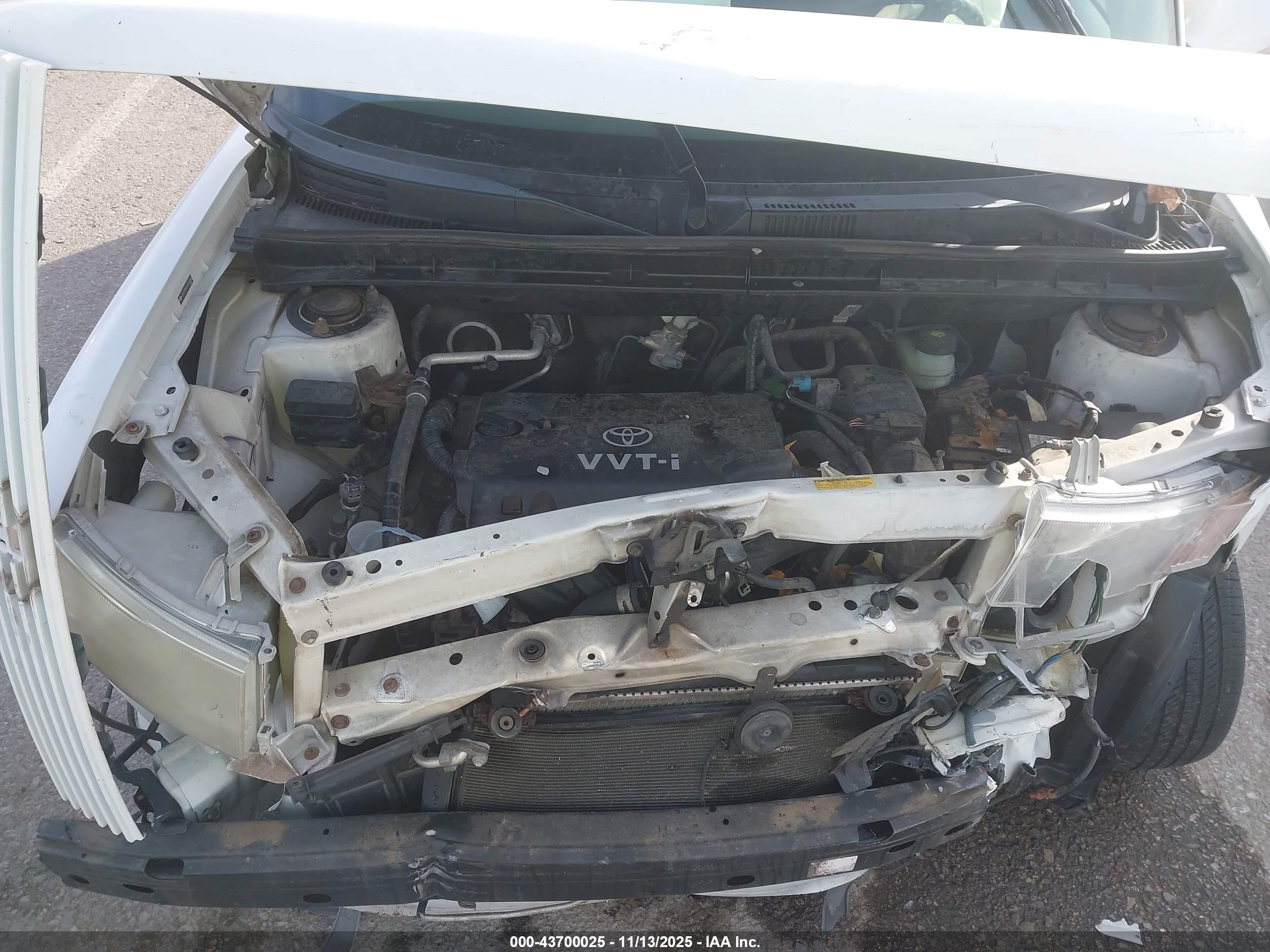SCION XB image 10