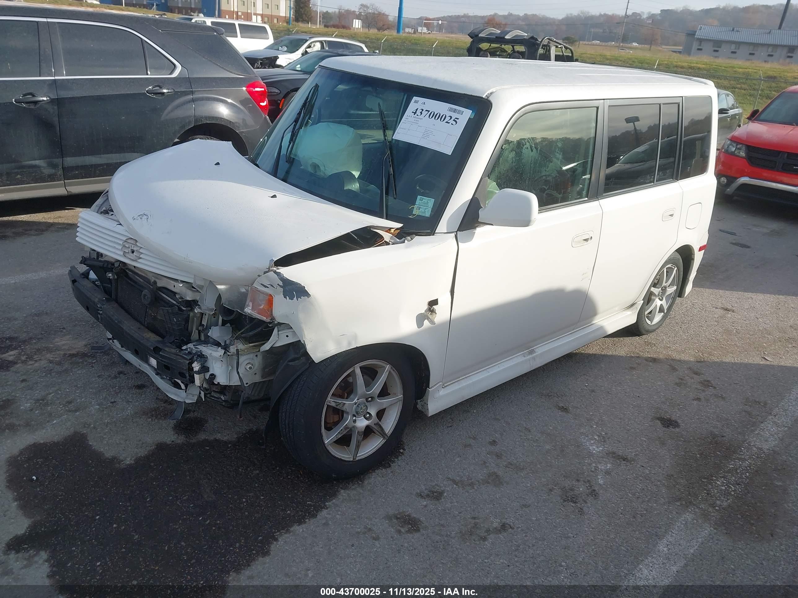 SCION XB image 2