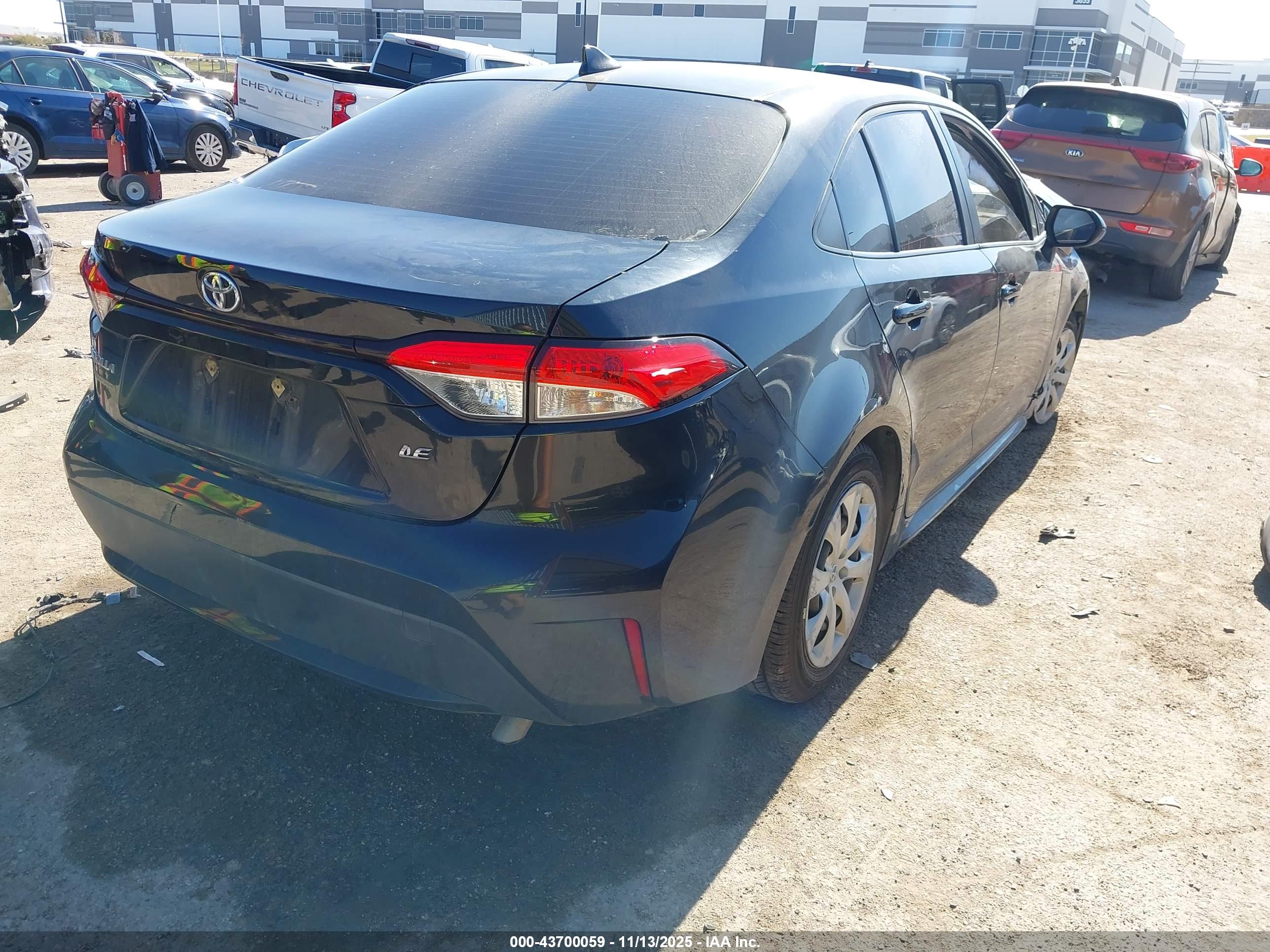 TOYOTA COROLLA image 4