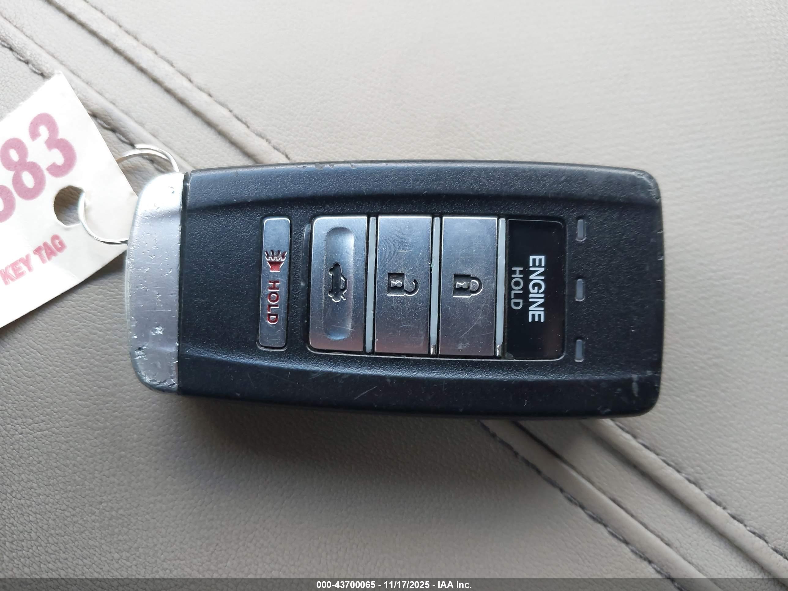 ACURA TLX image 11