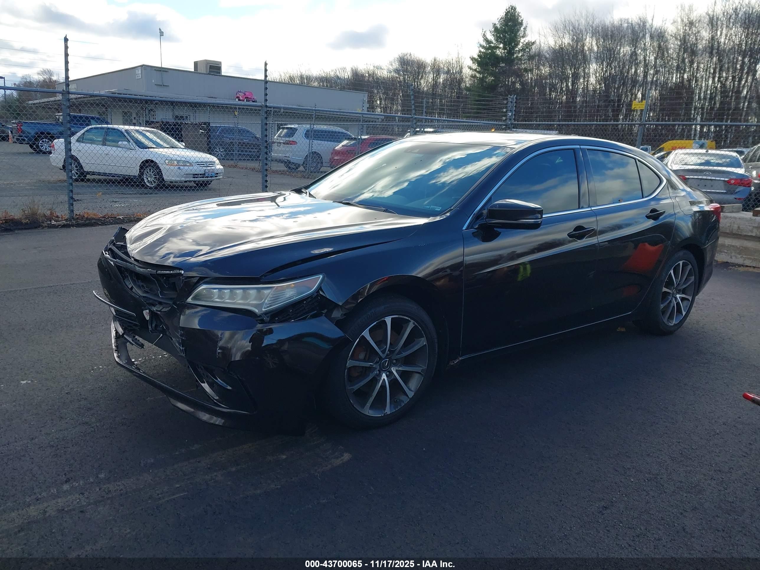 ACURA TLX image 2