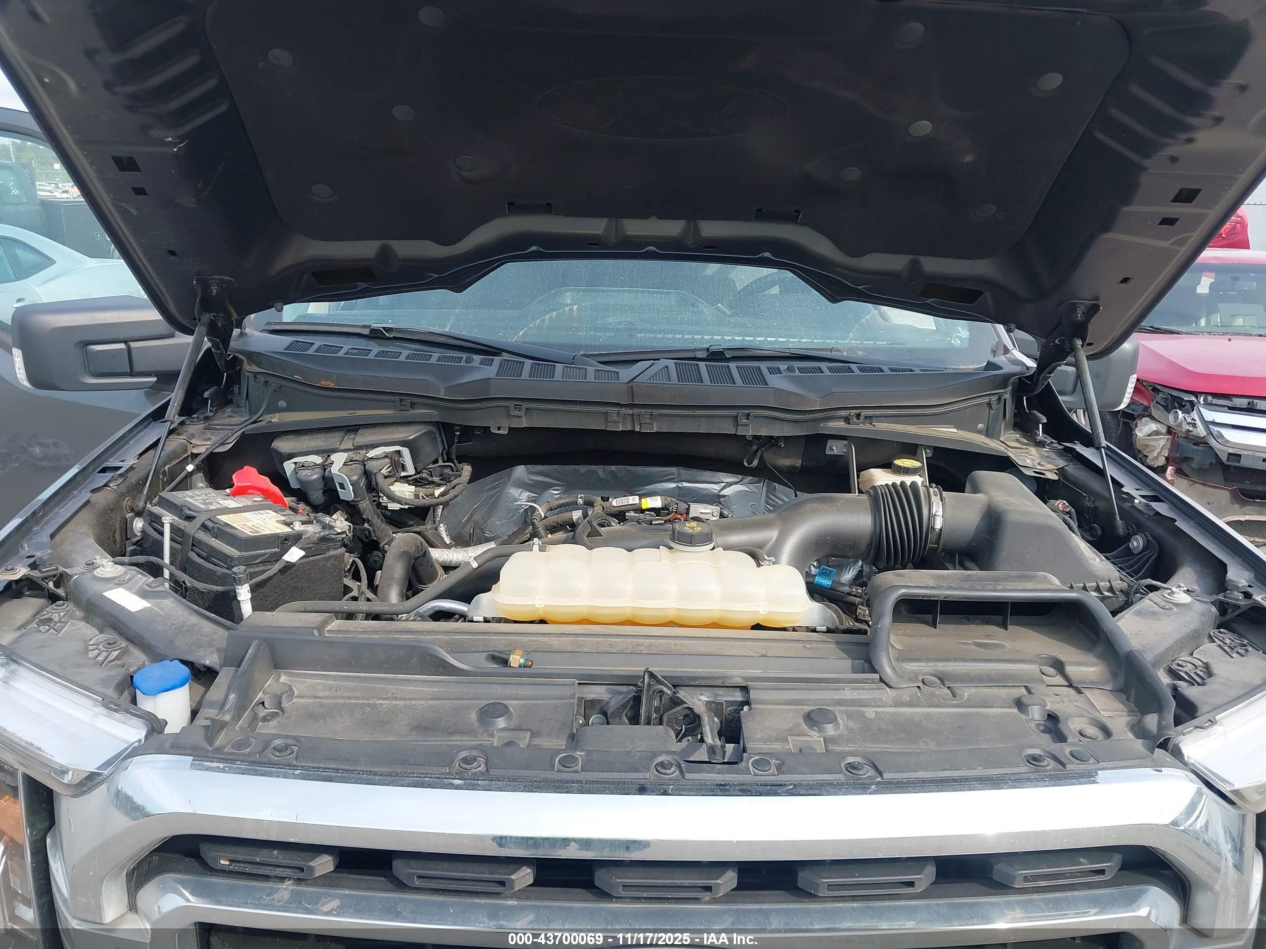 FORD F-150 image 10