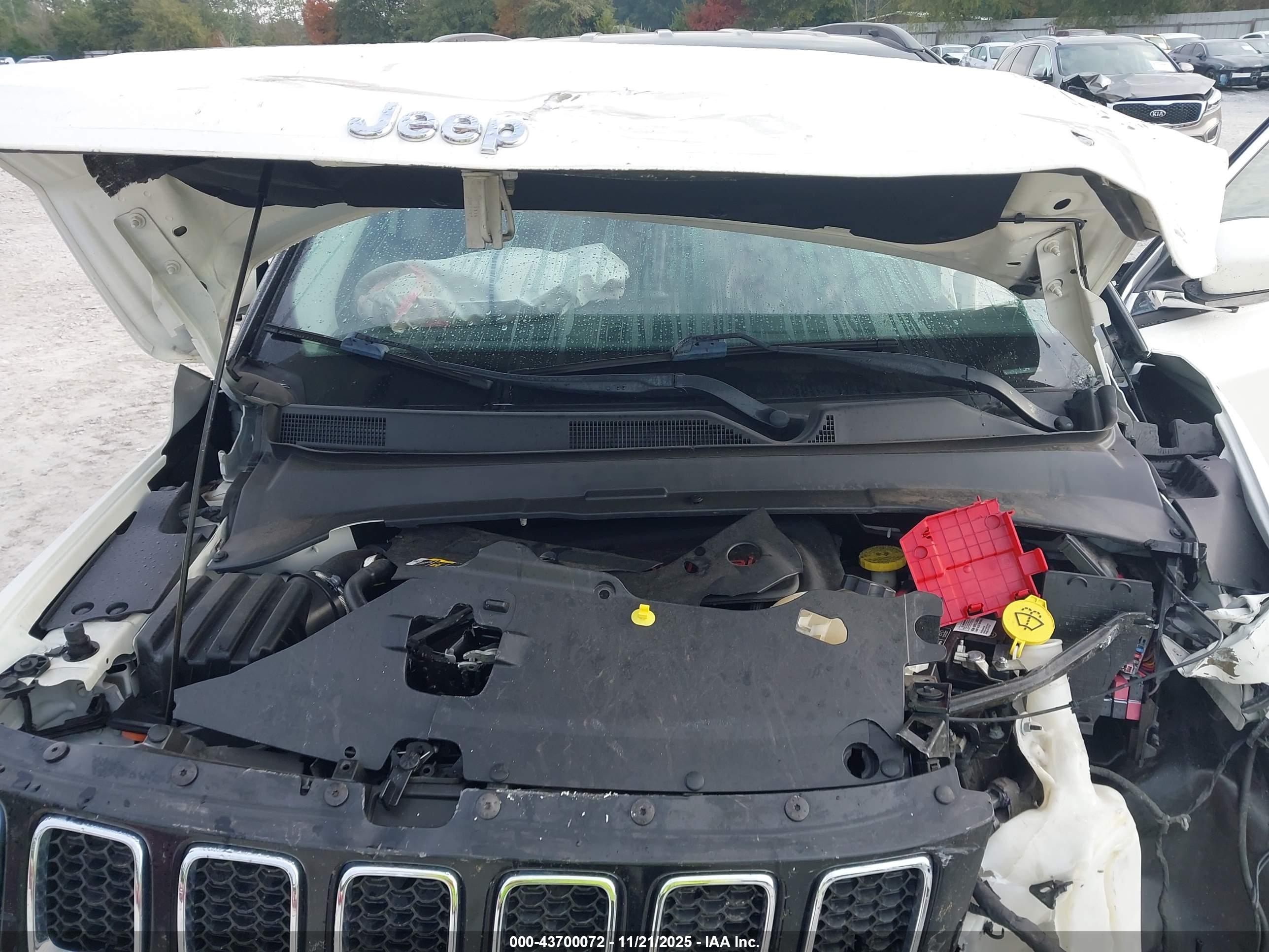 JEEP COMPASS image 10
