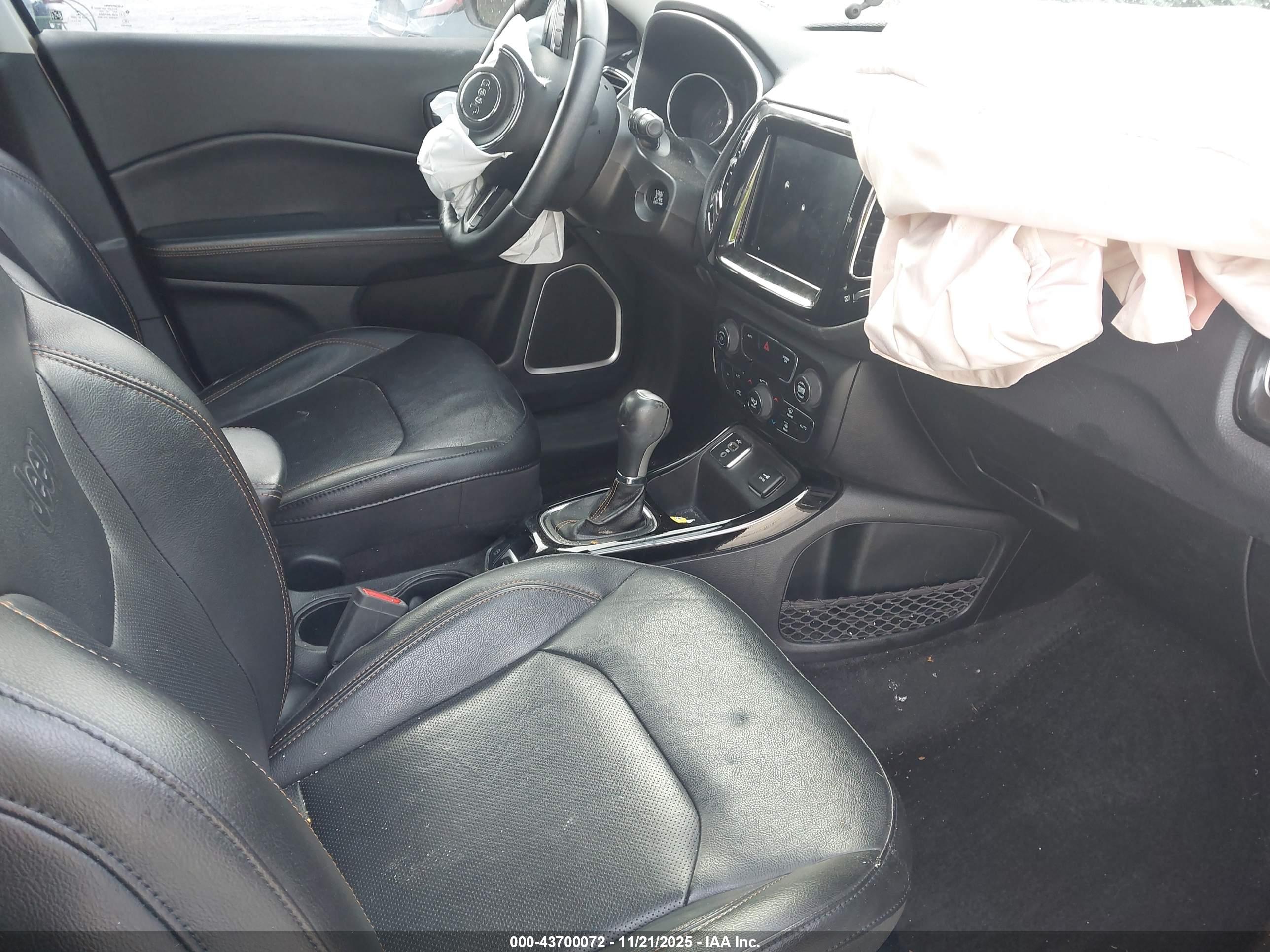 JEEP COMPASS image 5