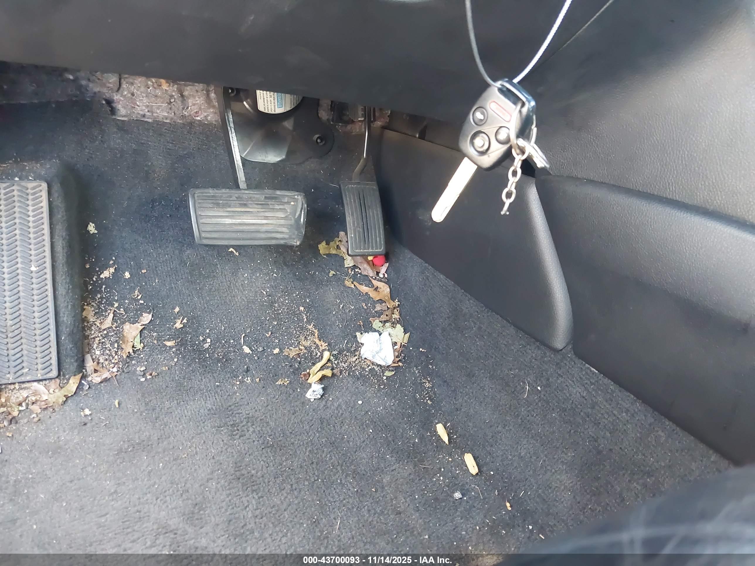 HONDA ACCORD image 11