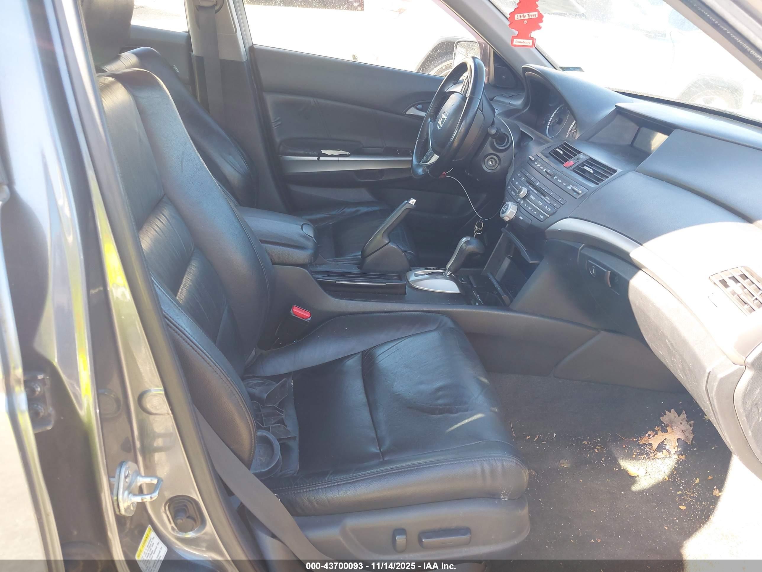 HONDA ACCORD image 5