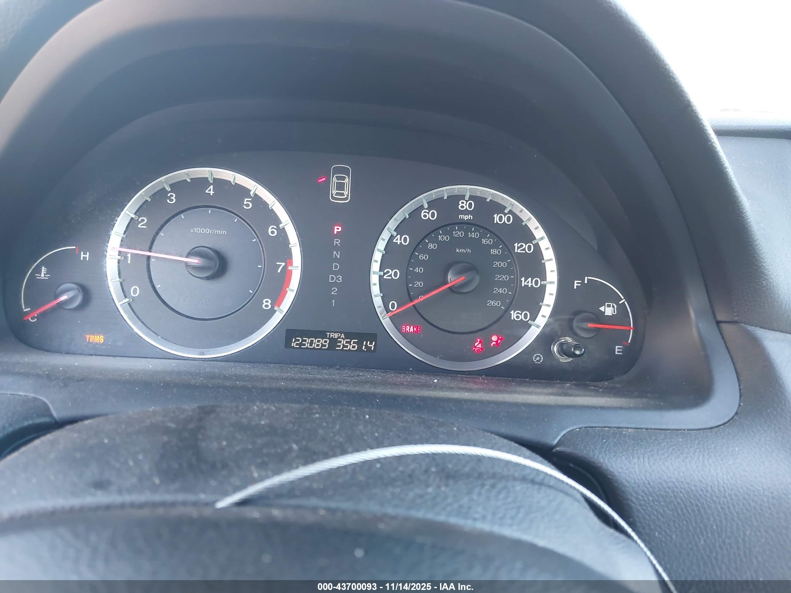 HONDA ACCORD image 7