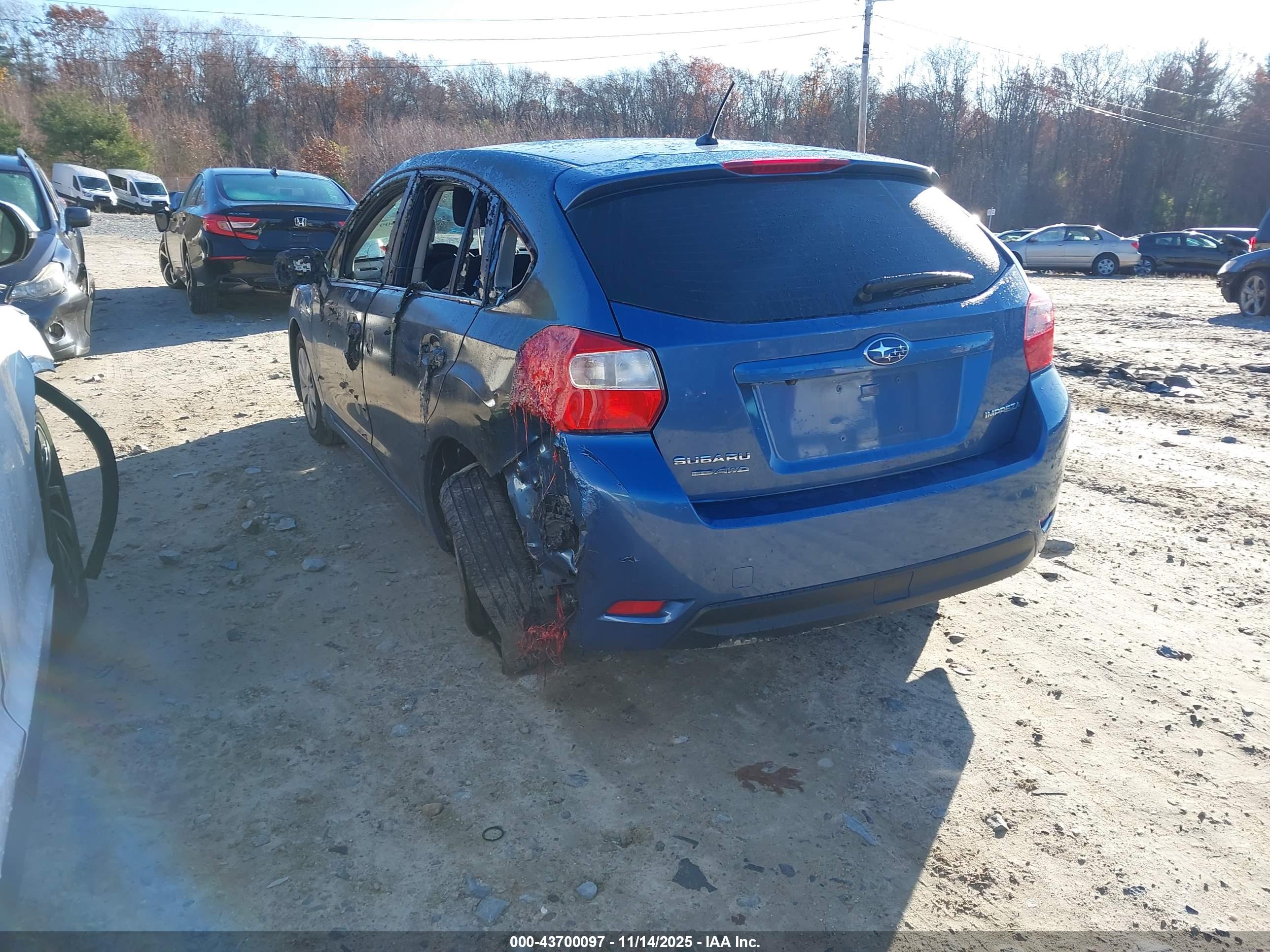 SUBARU IMPREZA image 3