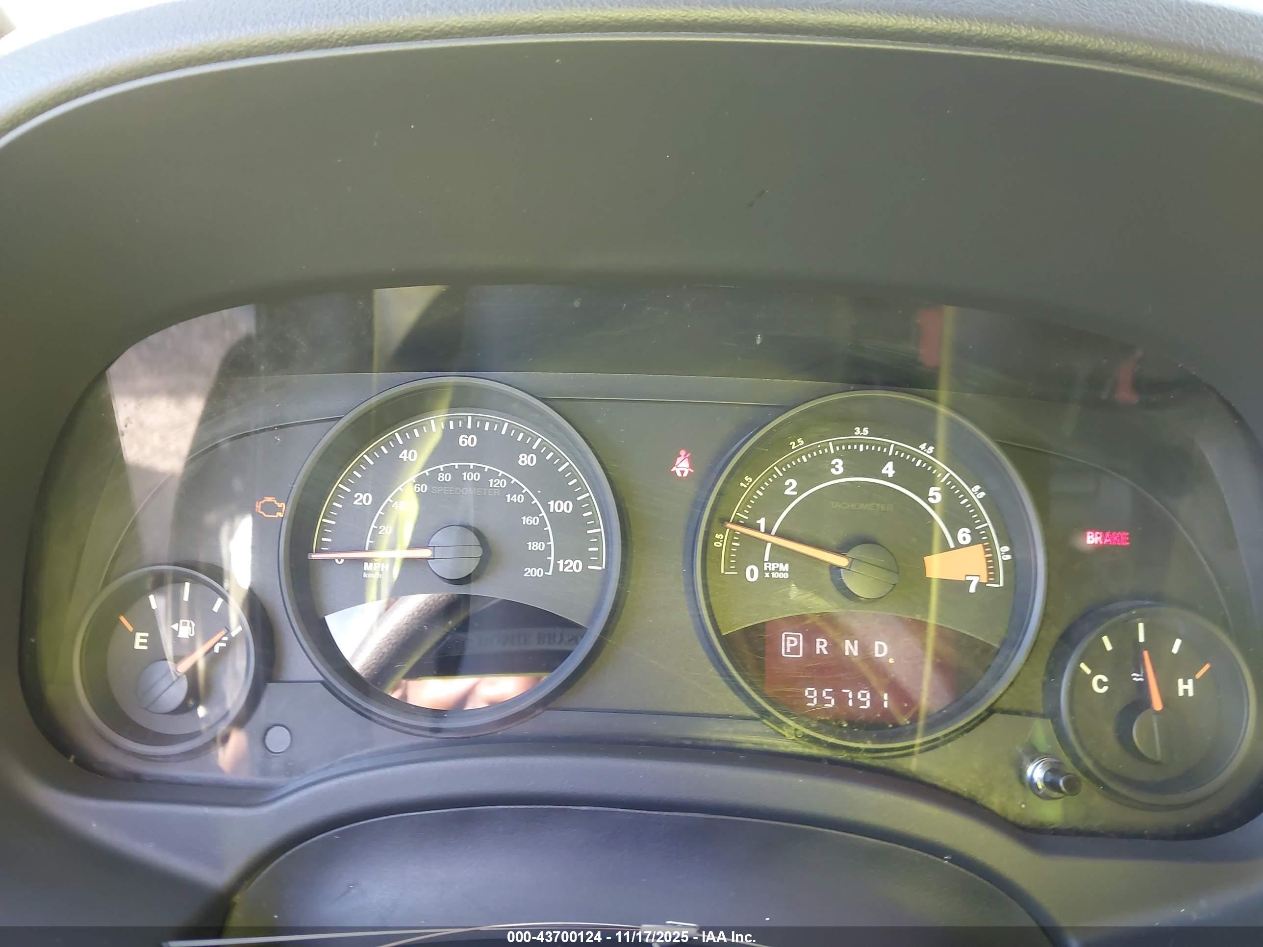 JEEP COMPASS image 7