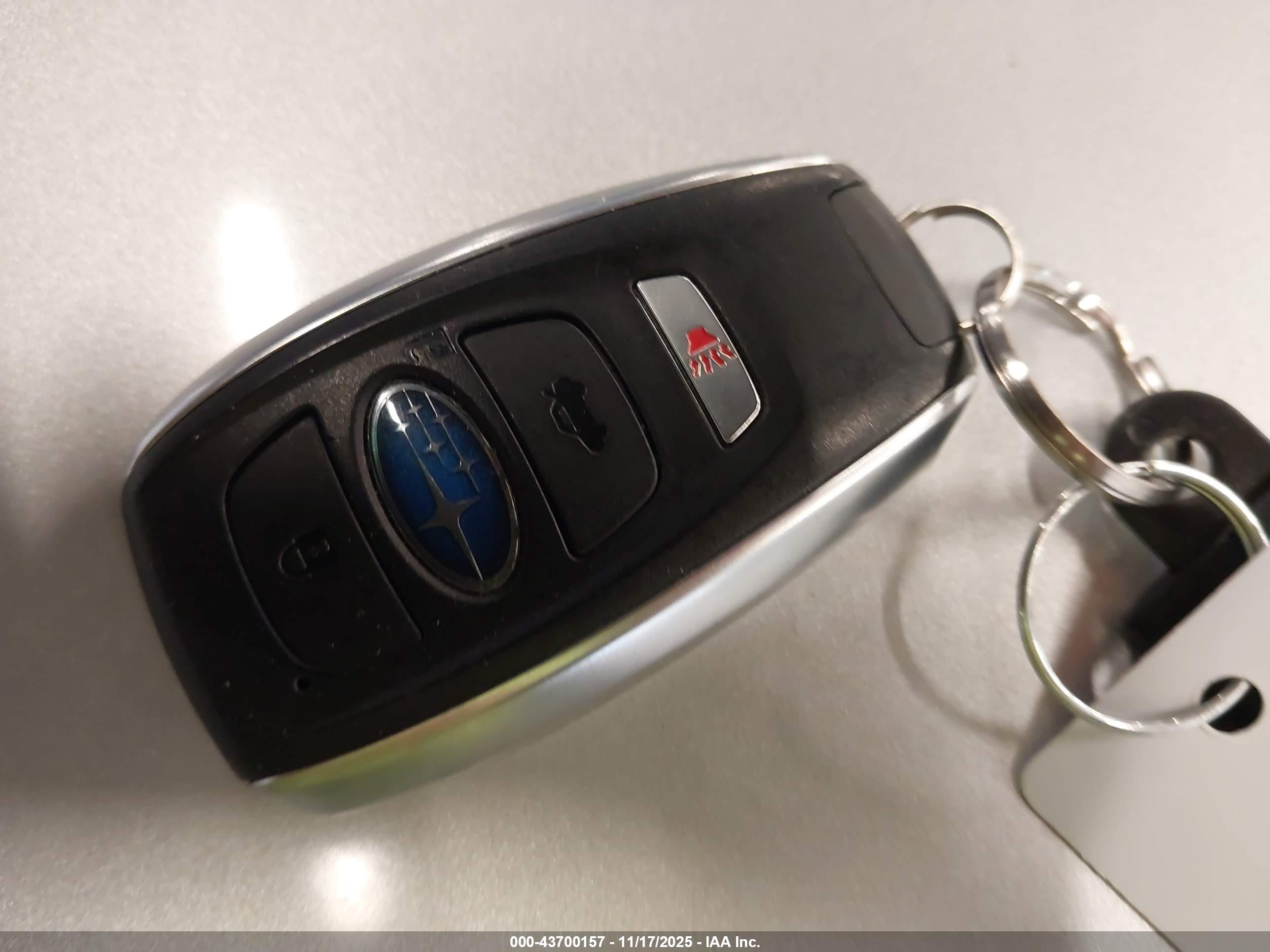 SUBARU FORESTER image 11