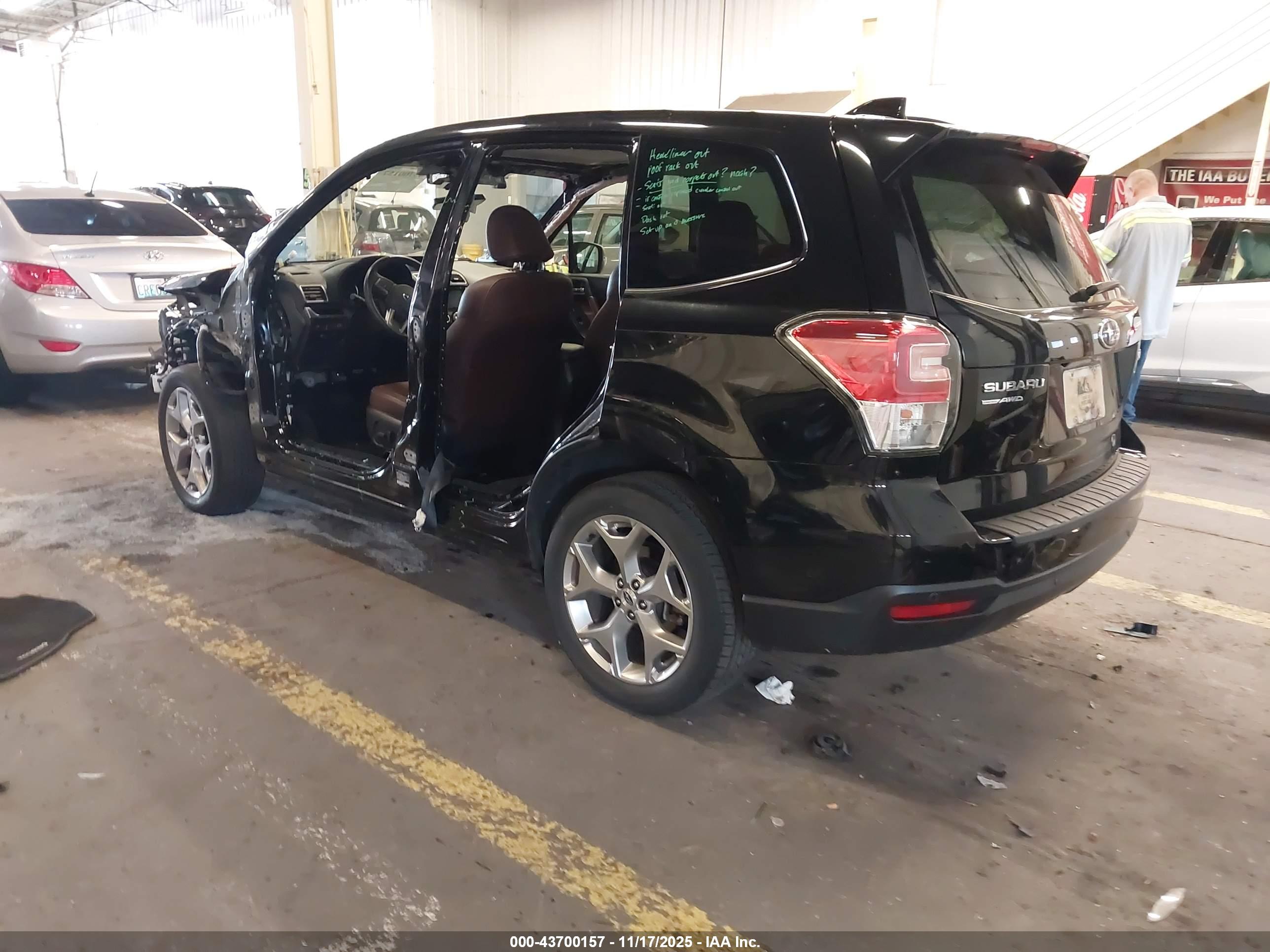 SUBARU FORESTER image 3