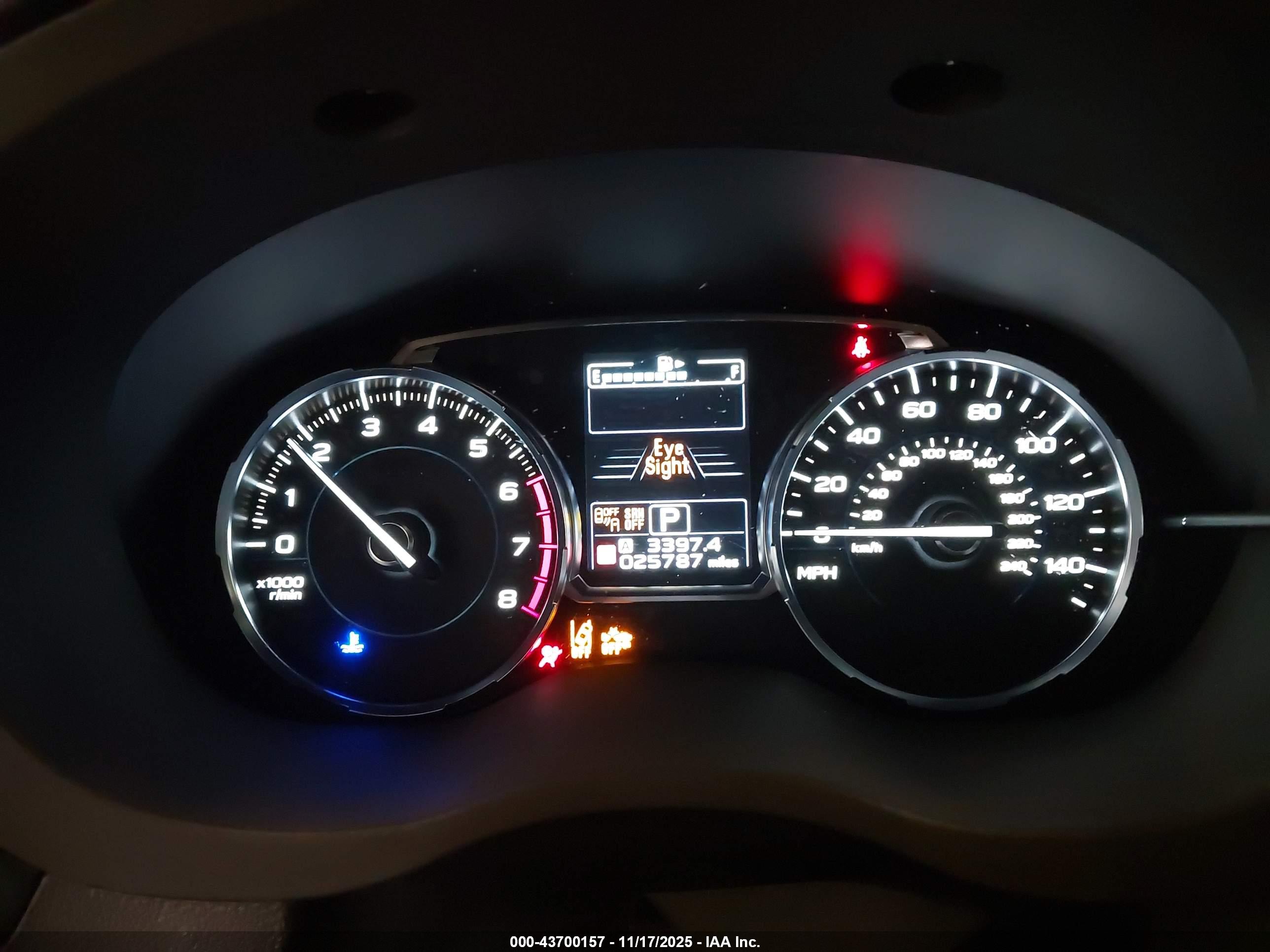 SUBARU FORESTER image 7