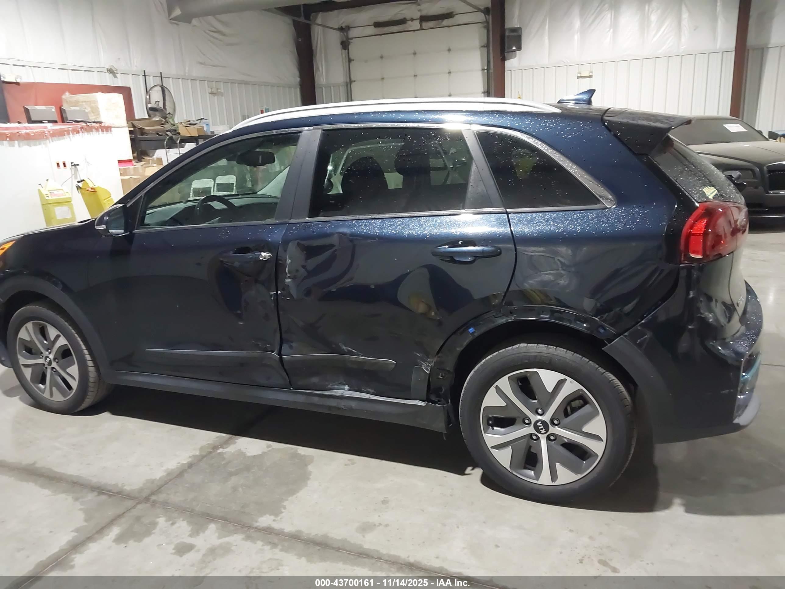 KIA NIRO image 6