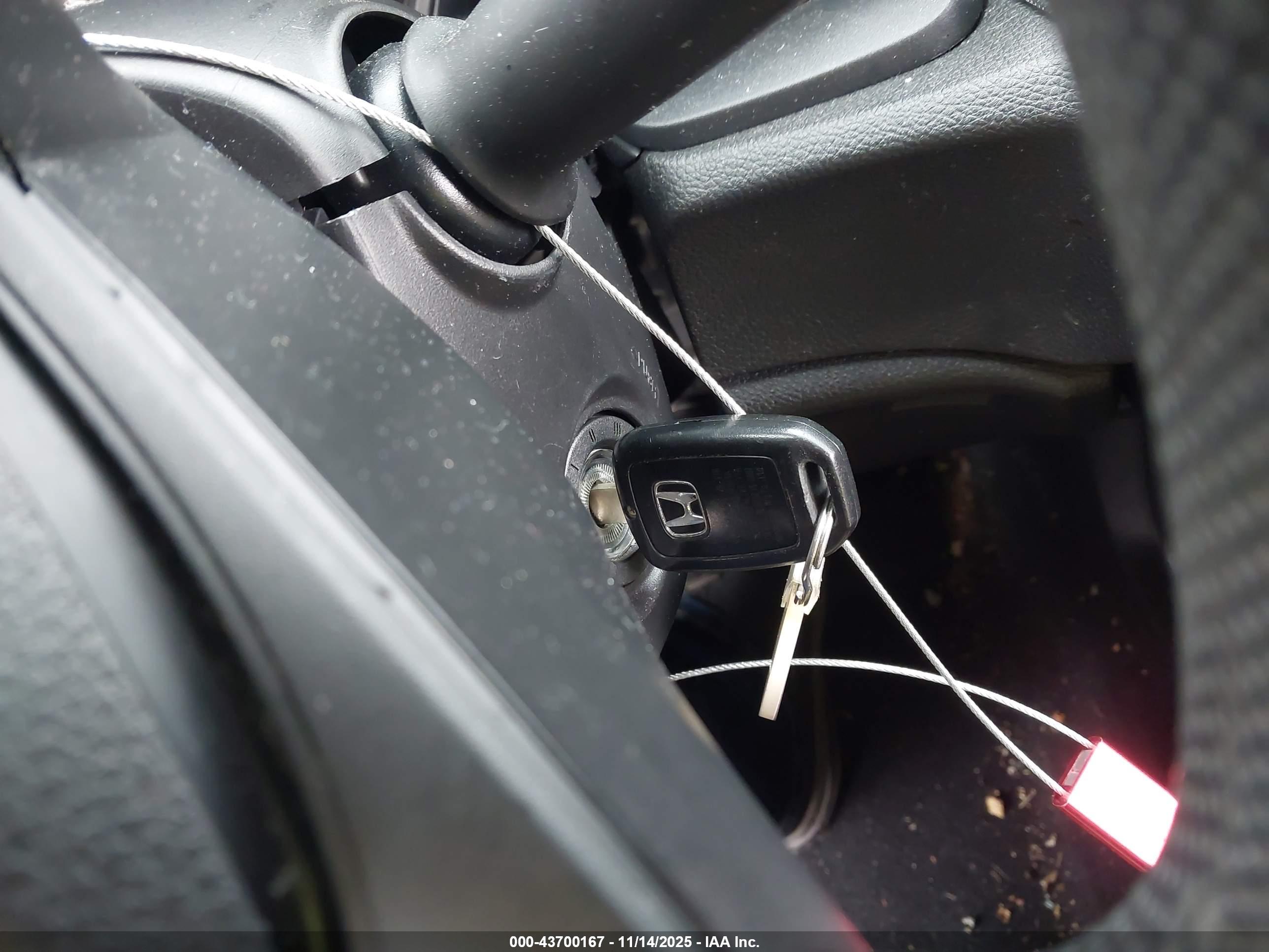 HONDA CIVIC image 11