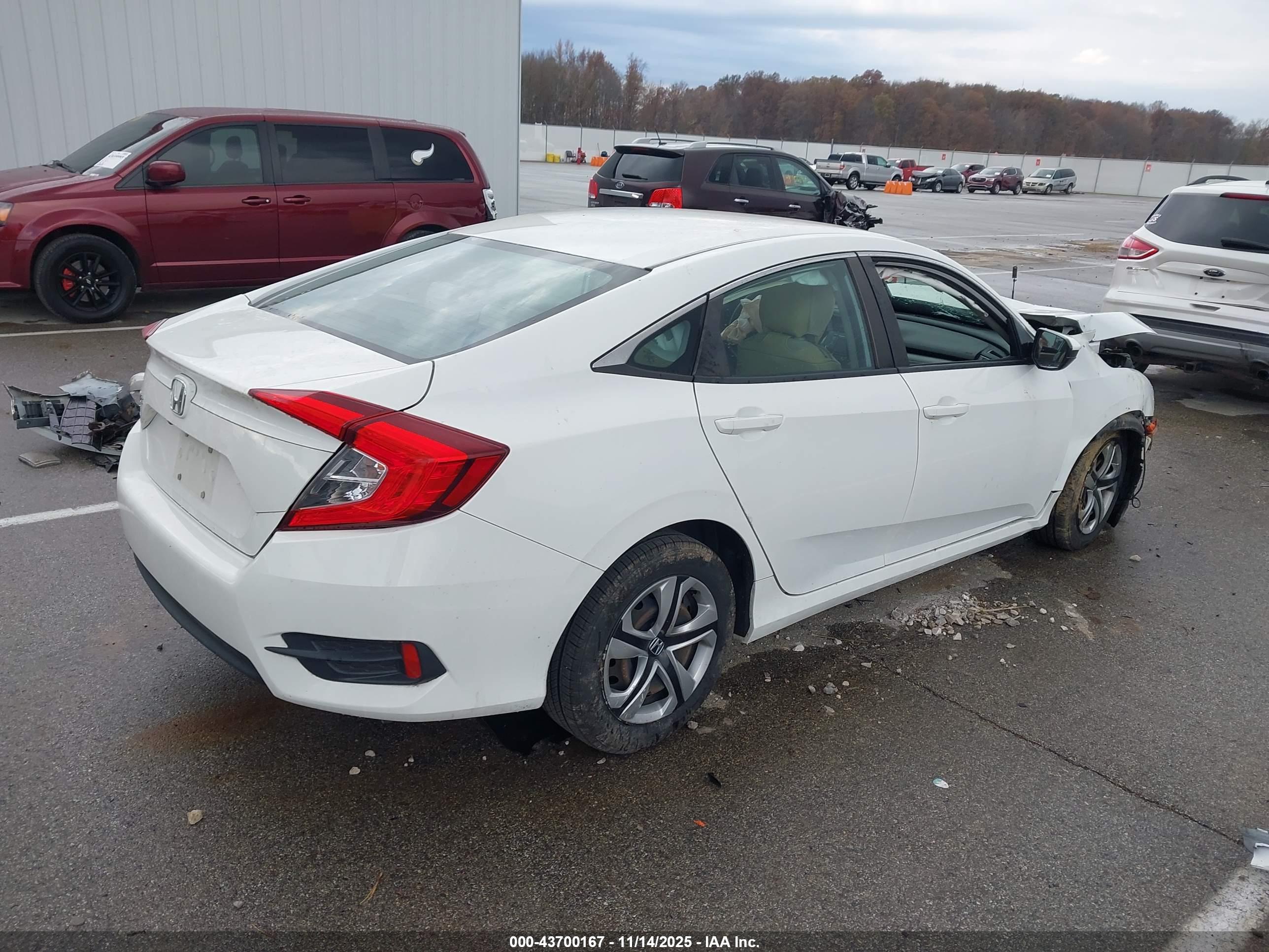 HONDA CIVIC image 4
