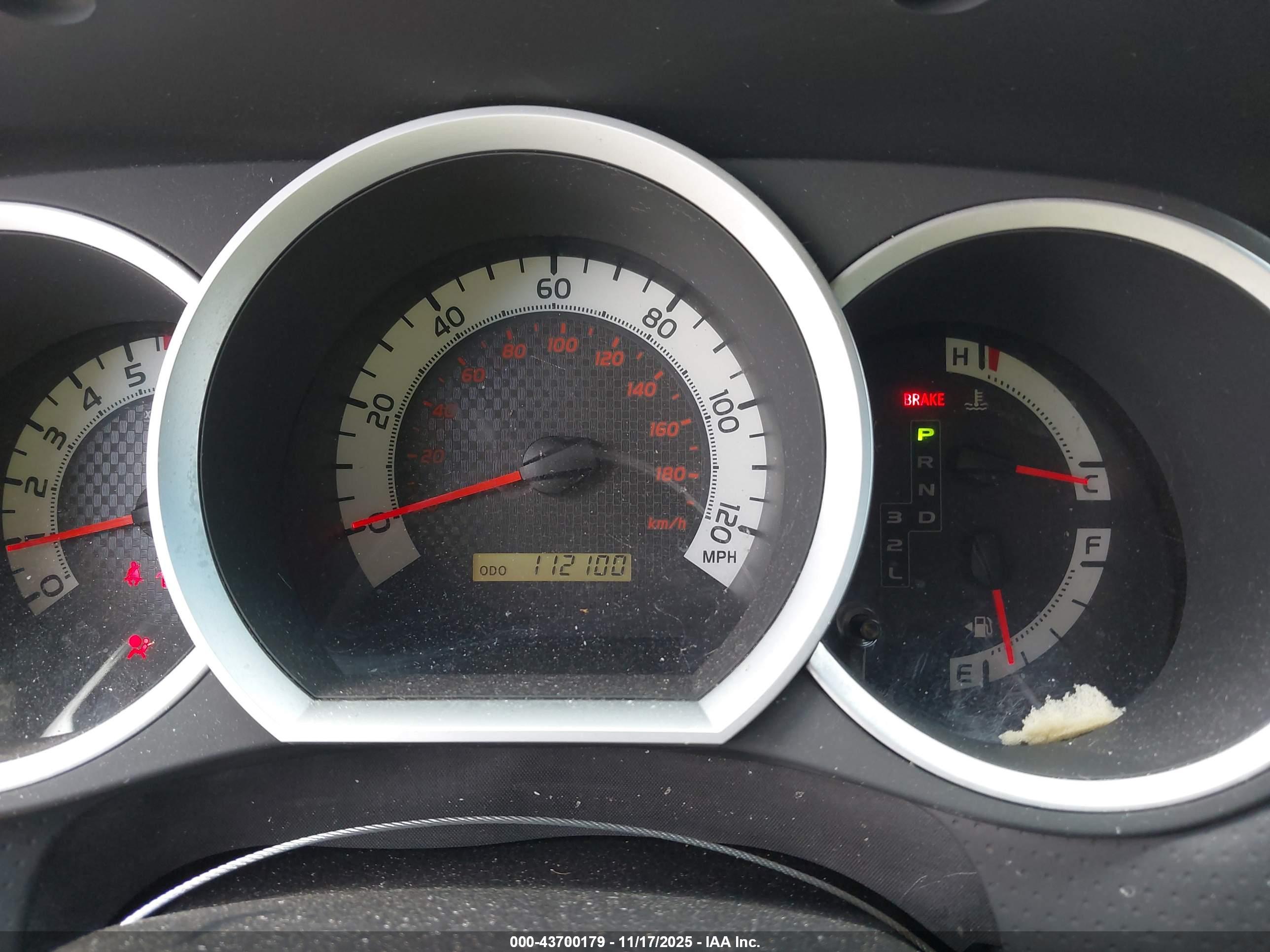 TOYOTA TACOMA image 7