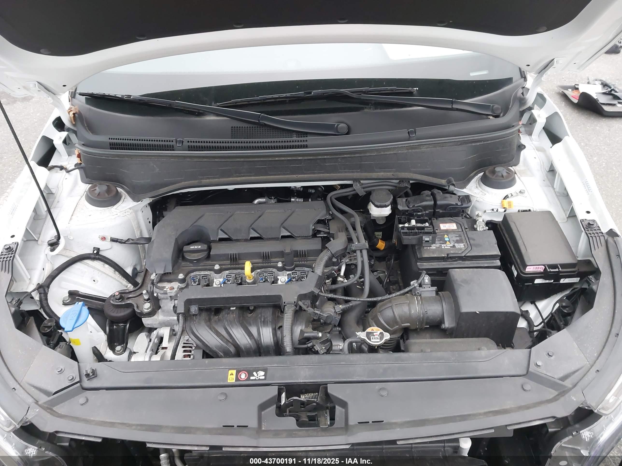 HYUNDAI VENUE image 10