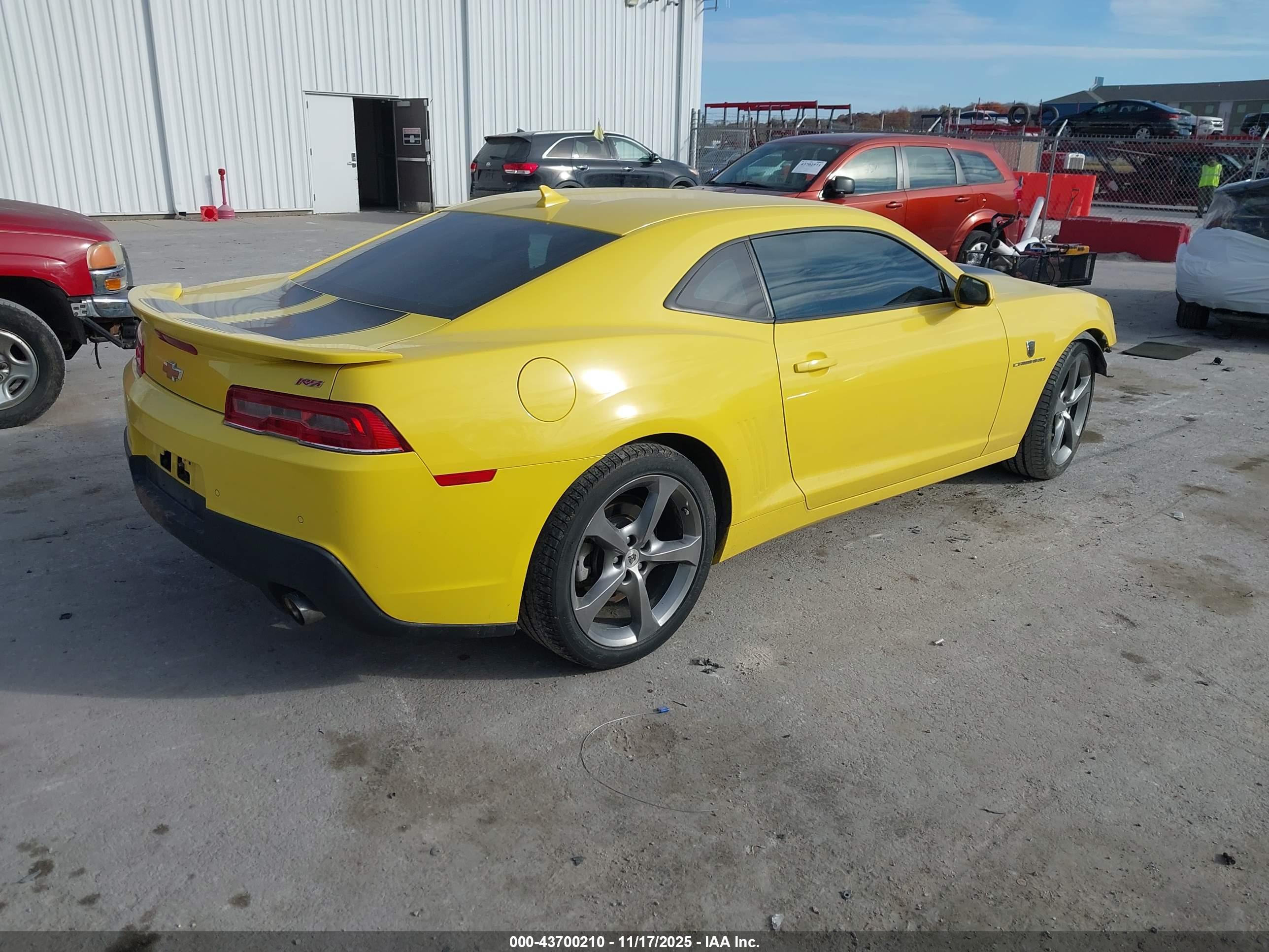 CHEVROLET CAMARO image 4