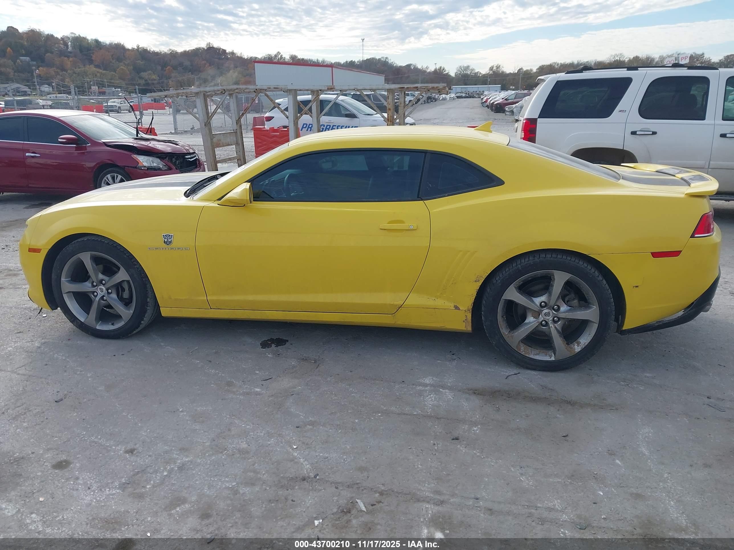 CHEVROLET CAMARO image 6