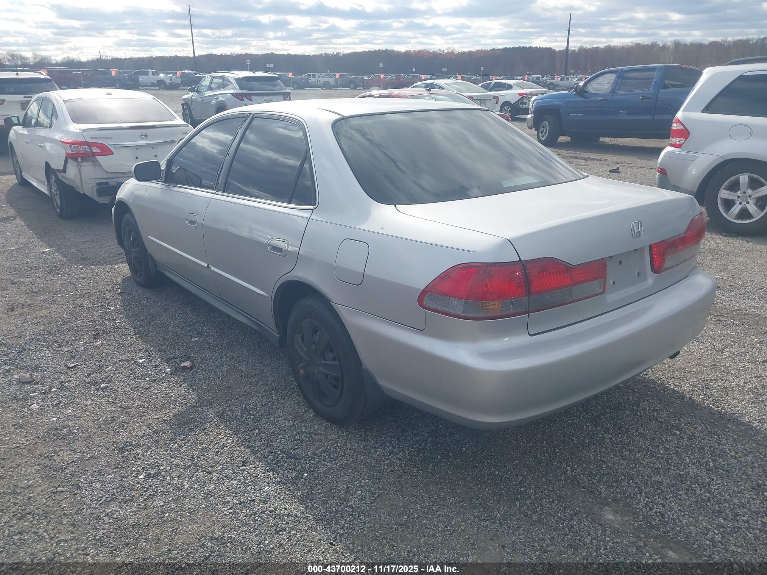 HONDA ACCORD image 3
