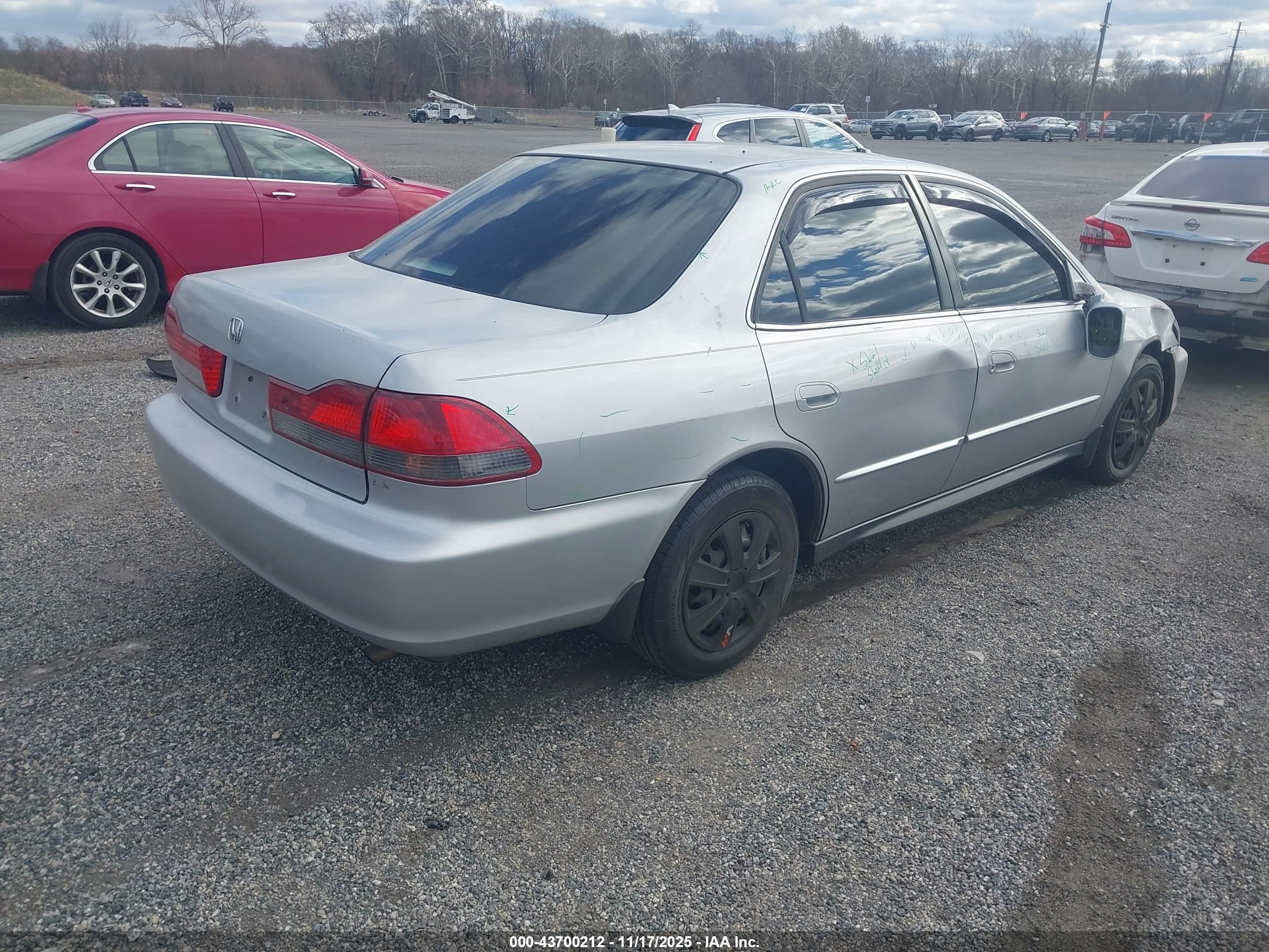 HONDA ACCORD image 4