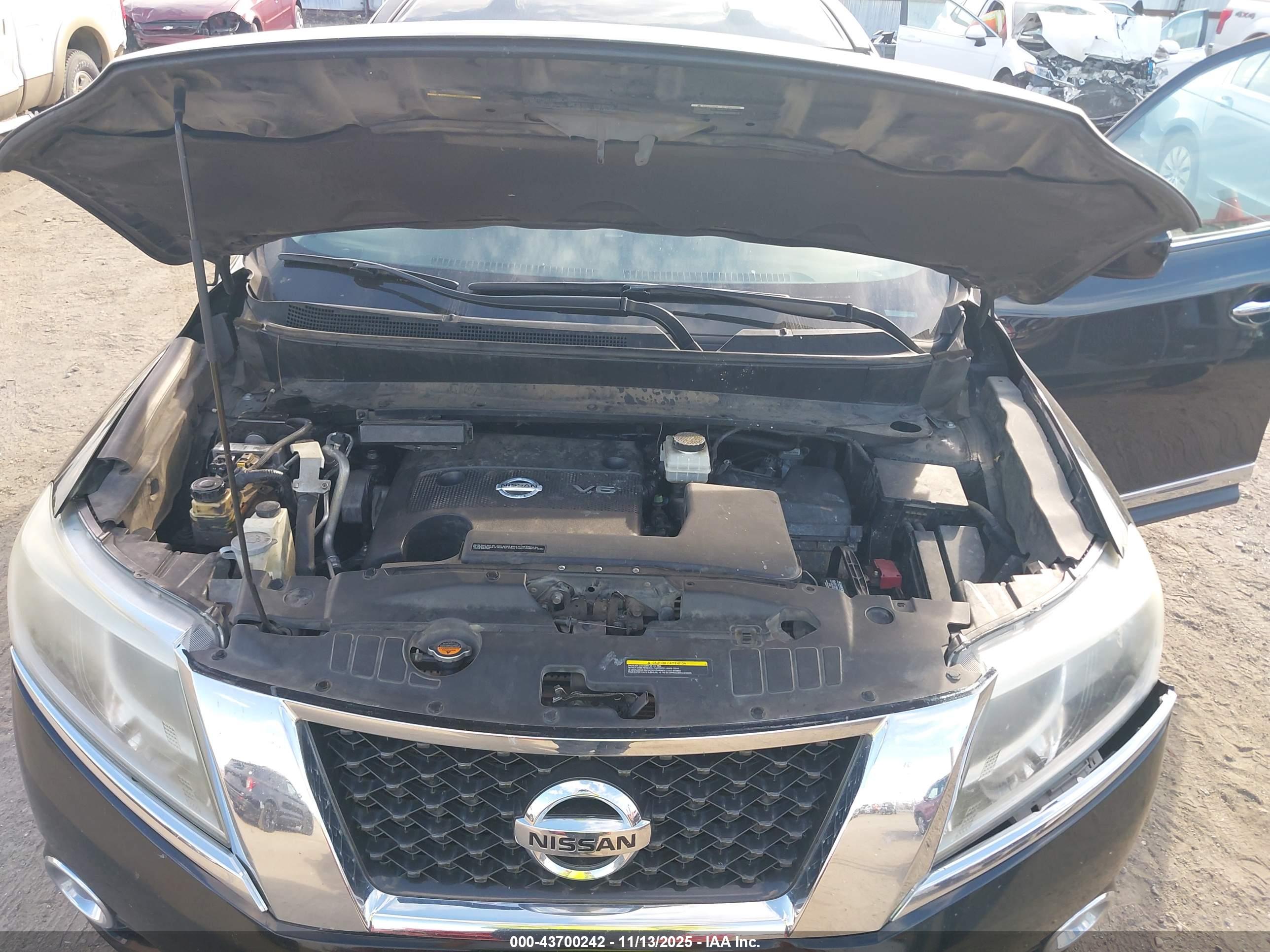 NISSAN PATHFINDER image 10