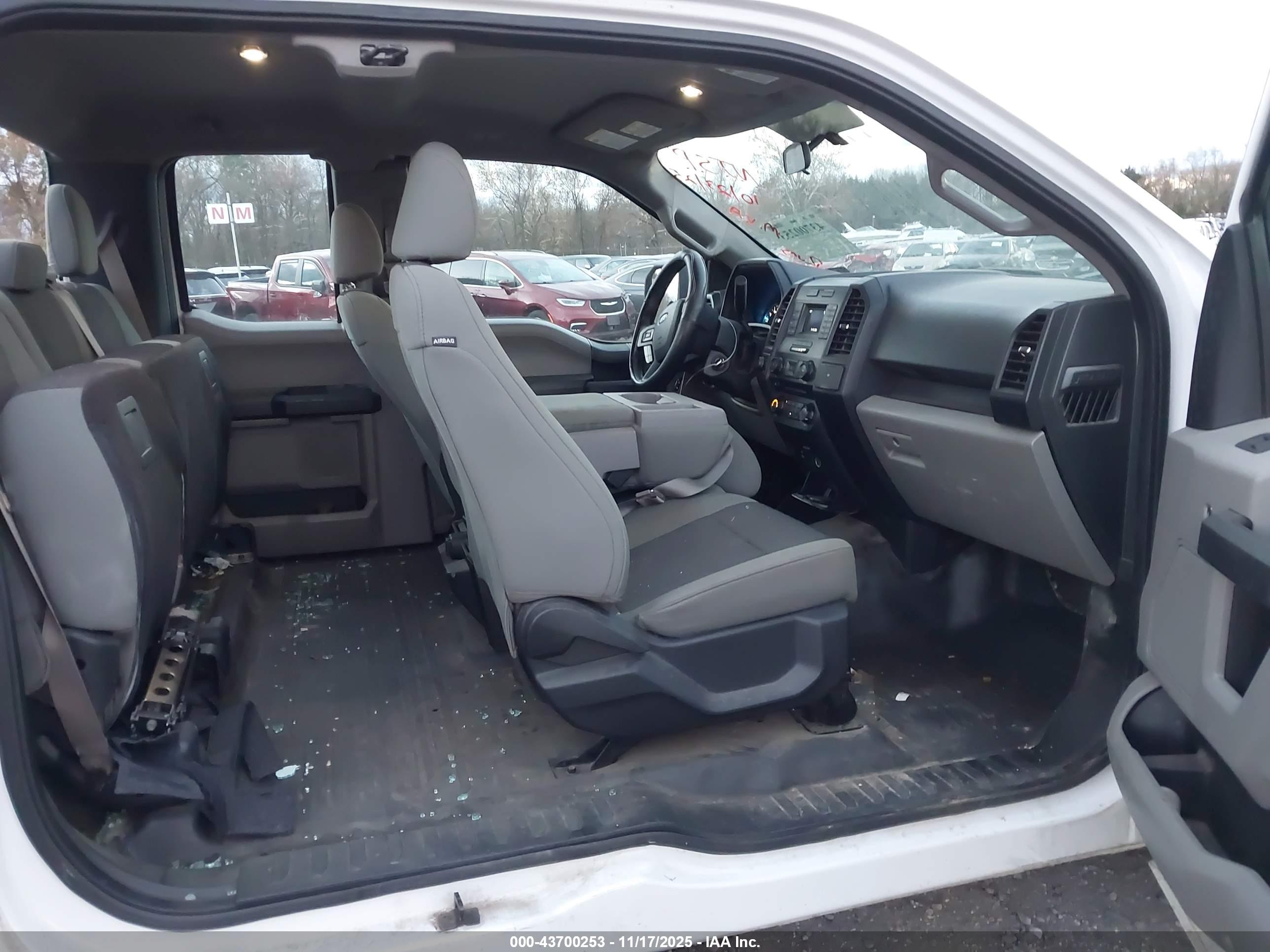 FORD F-150 image 5