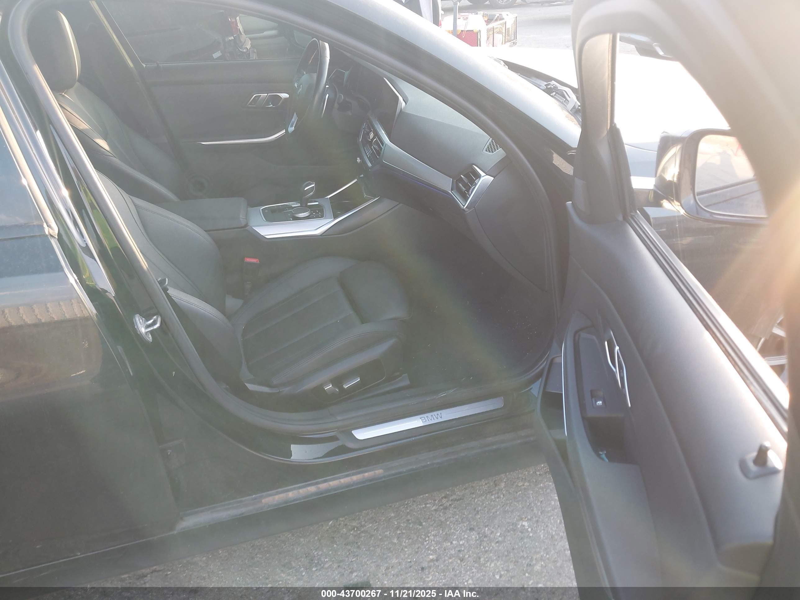 BMW 330I image 5