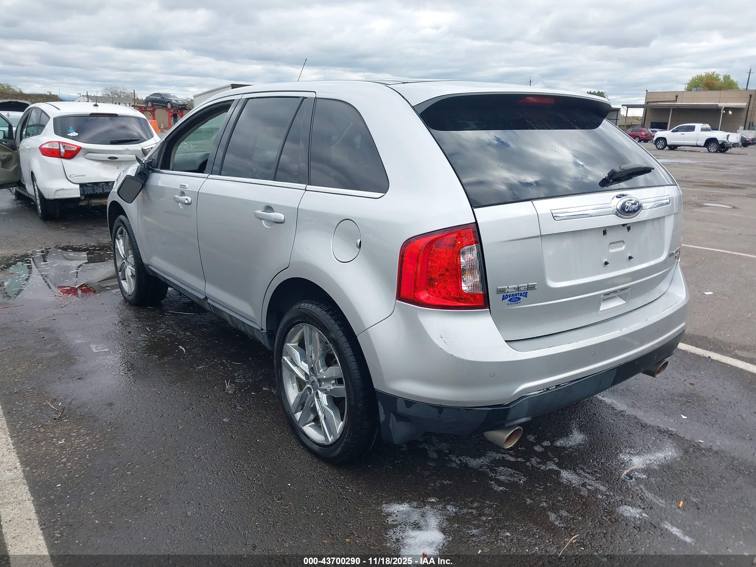 FORD EDGE image 3