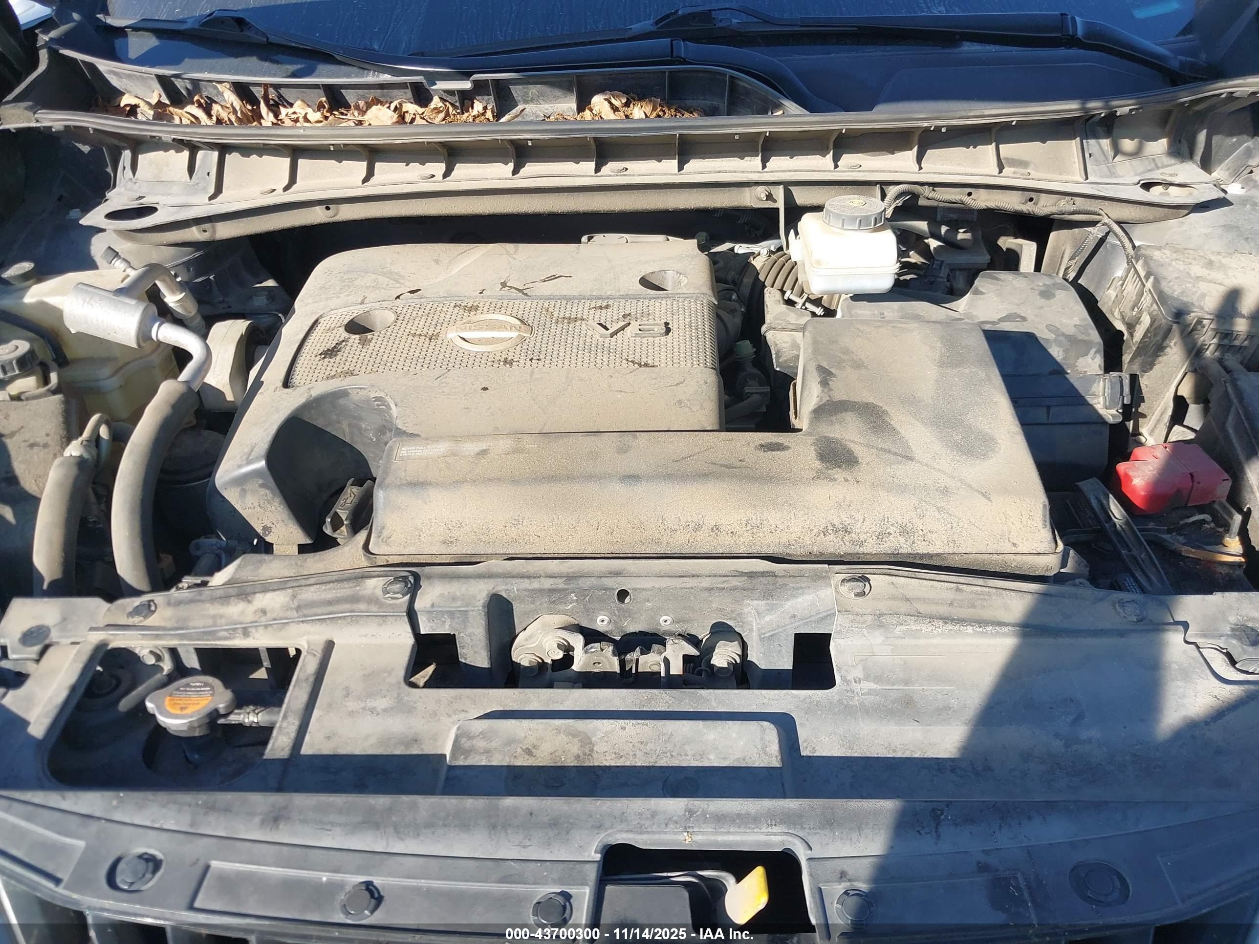 NISSAN MURANO image 10