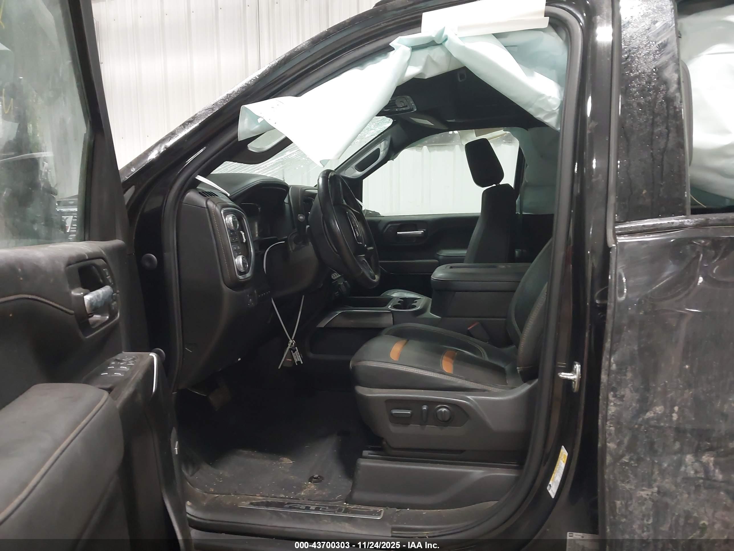 GMC SIERRA image 5