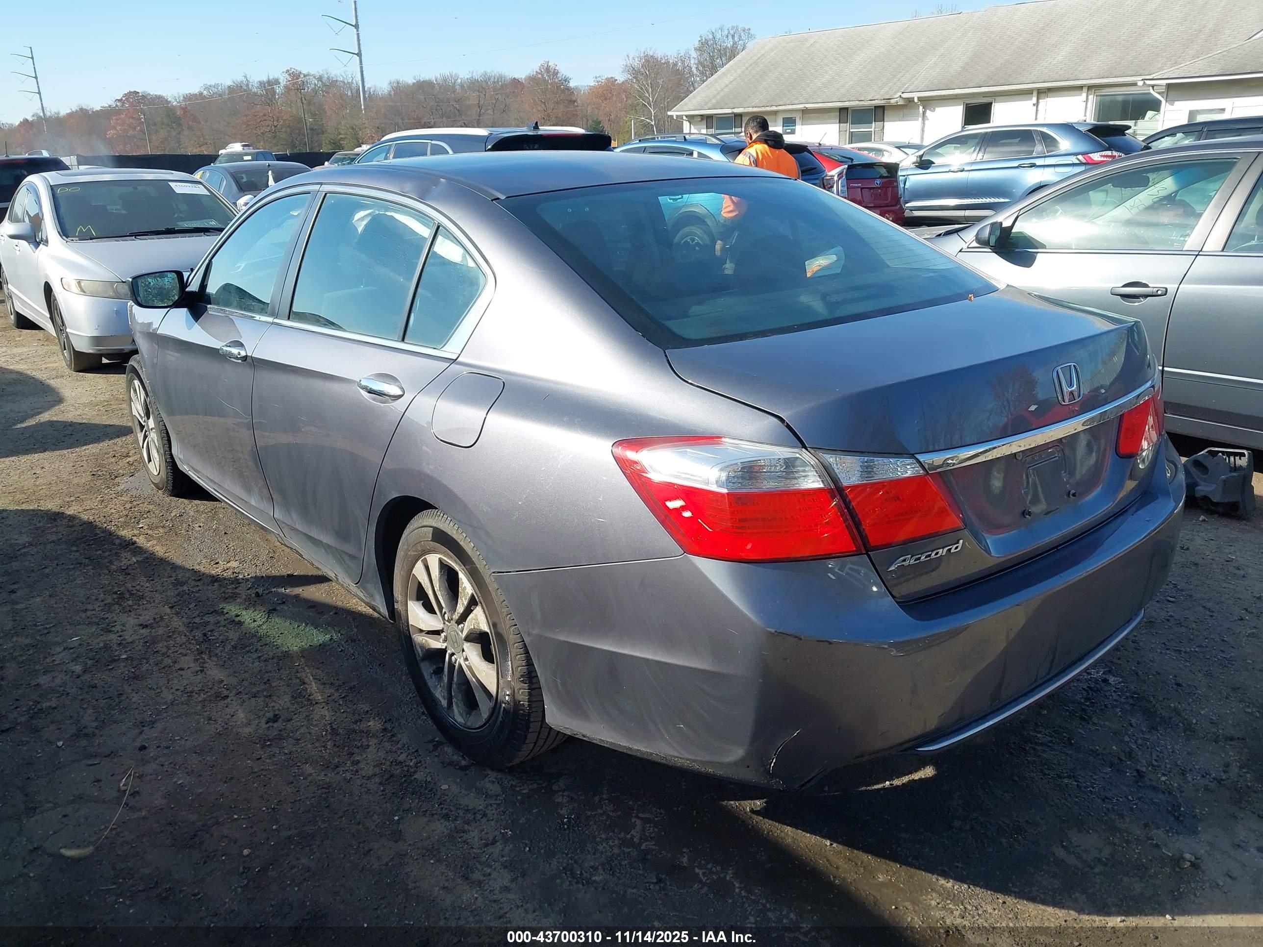 HONDA ACCORD image 3