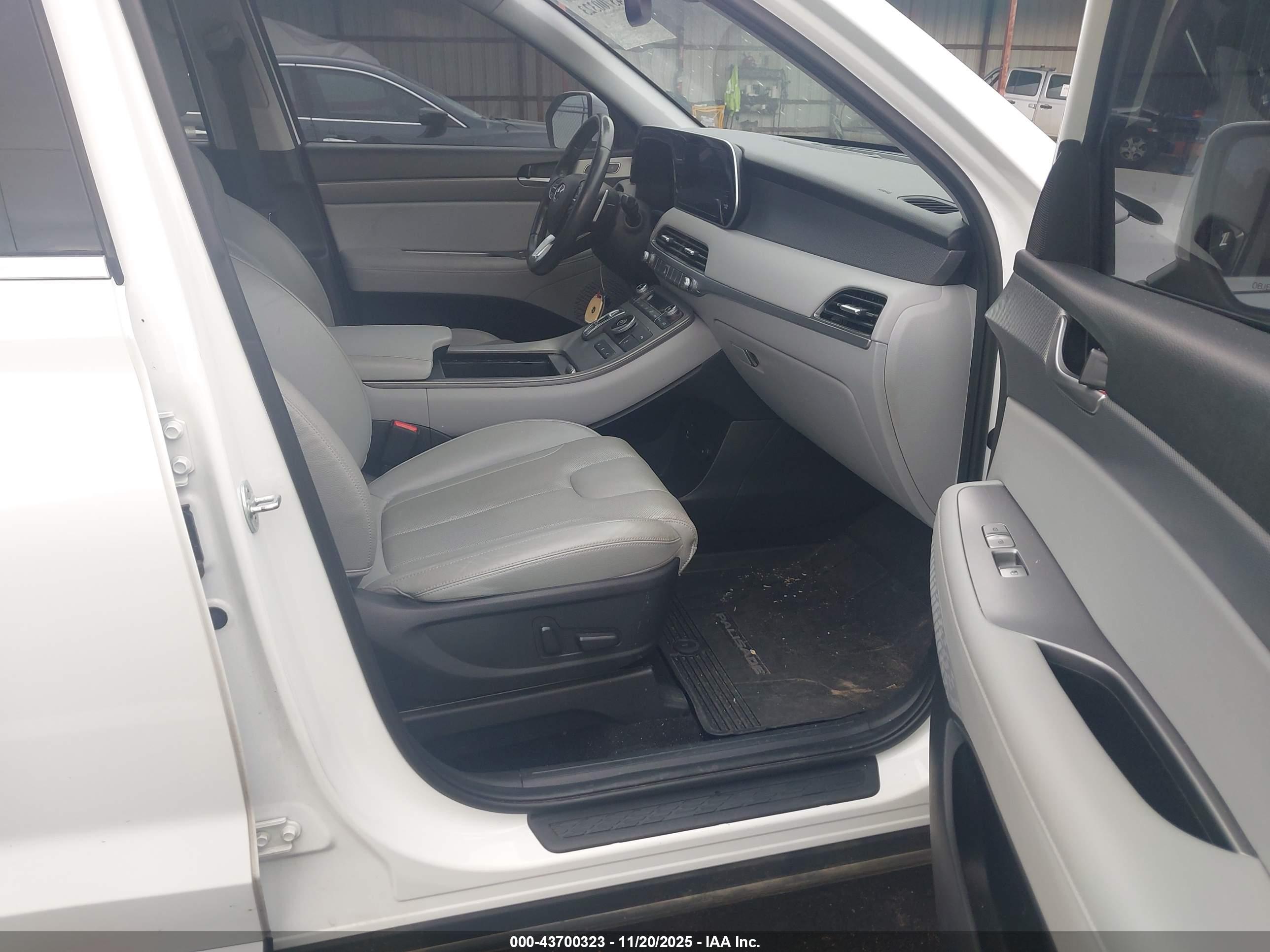 HYUNDAI PALISADE image 5
