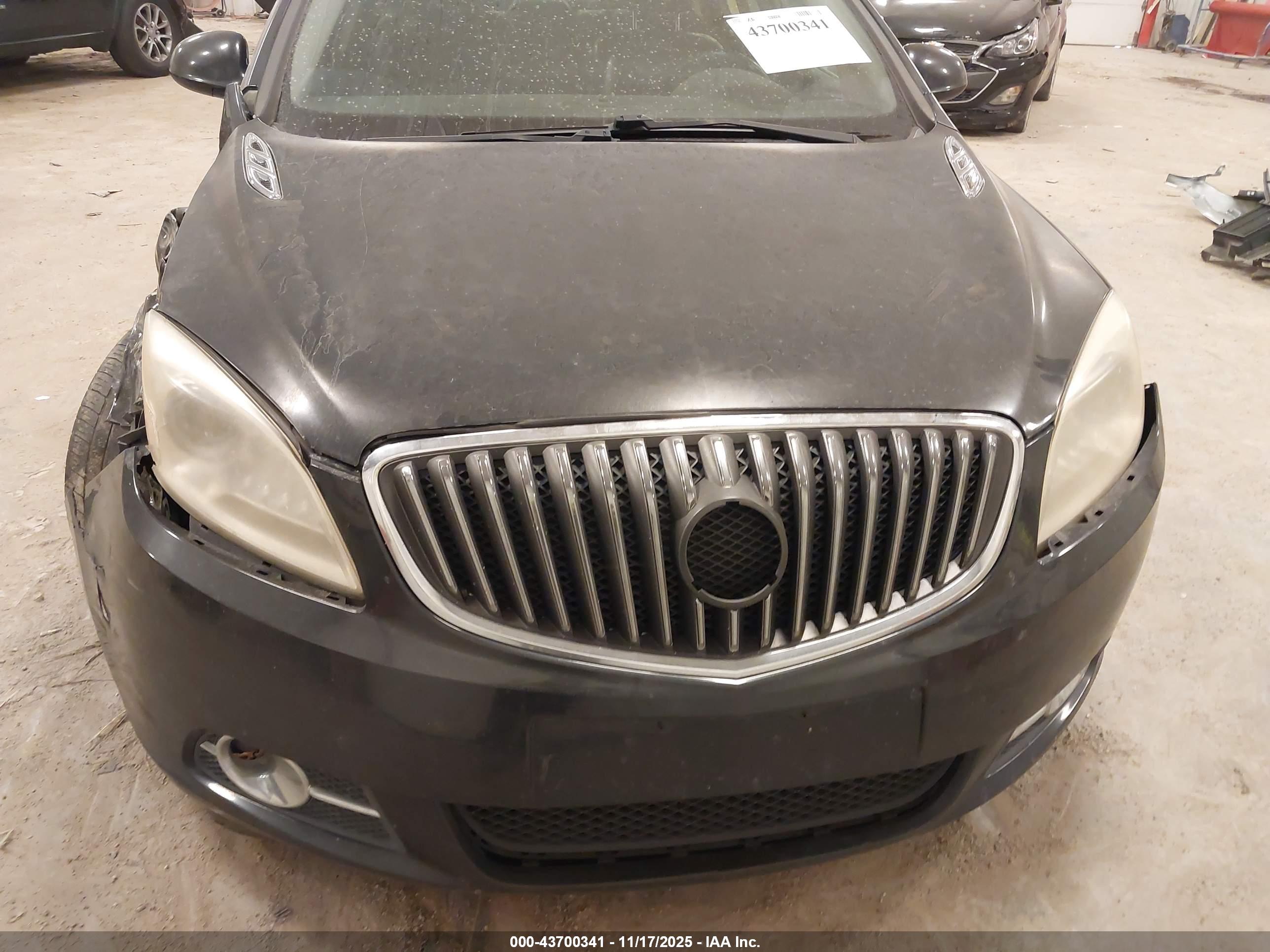 BUICK VERANO image 6