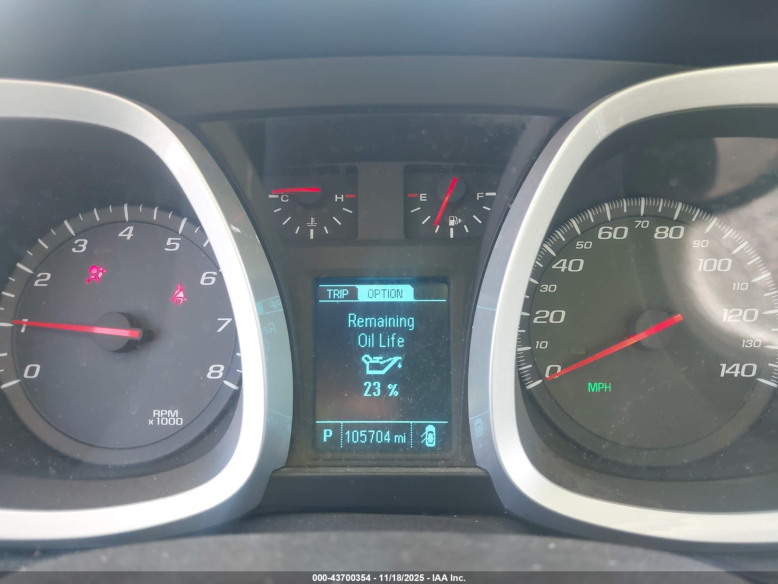 CHEVROLET EQUINOX image 7