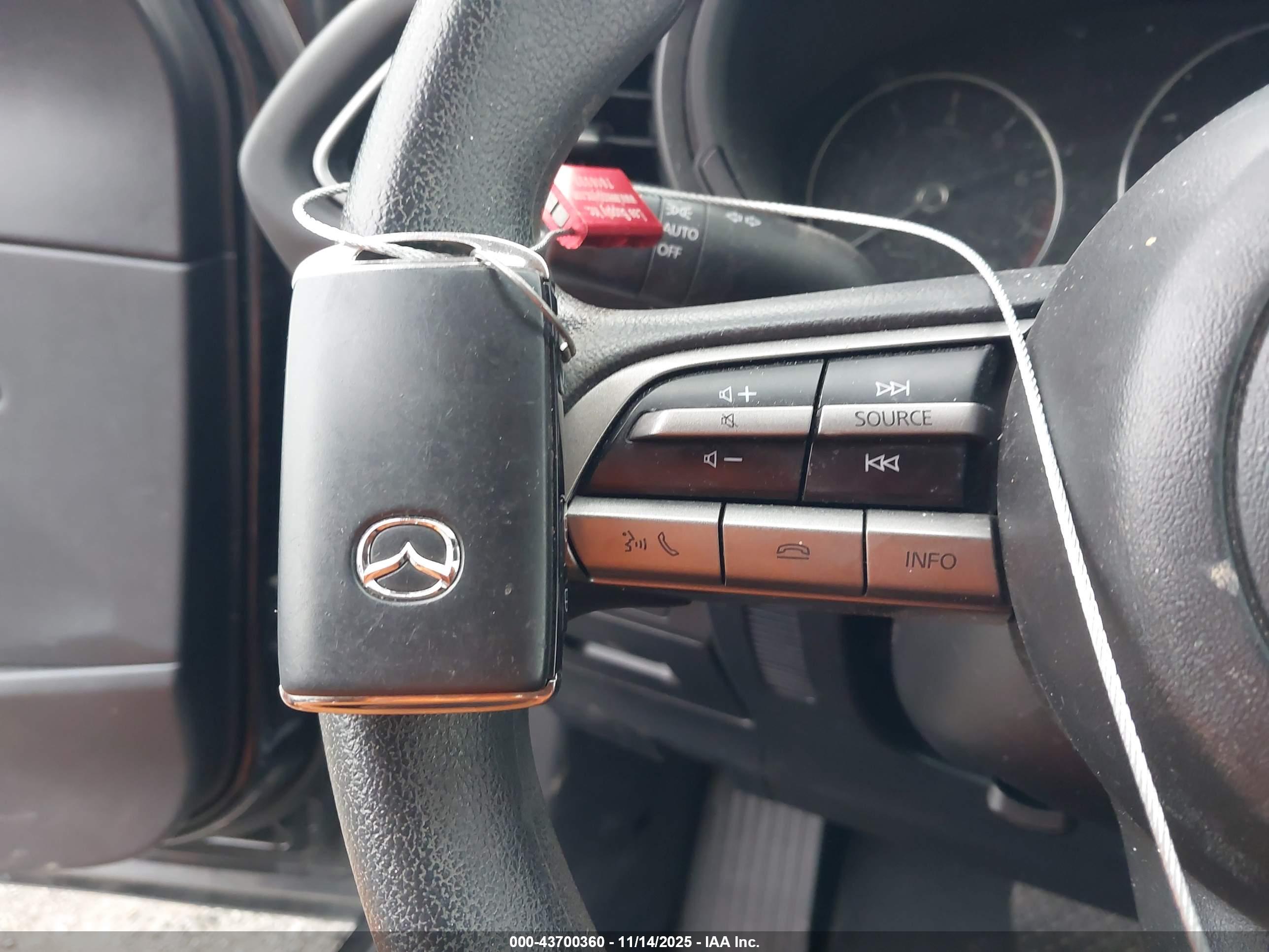 MAZDA CX-30 image 11