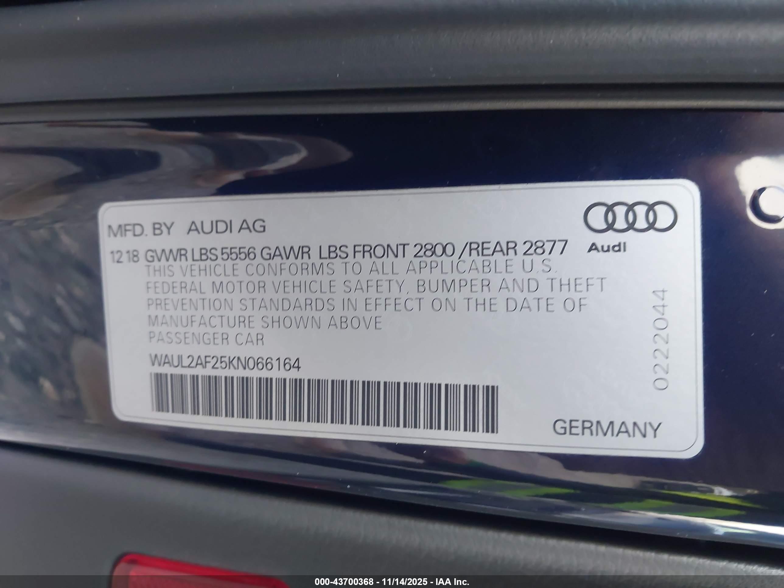 AUDI A6 image 9