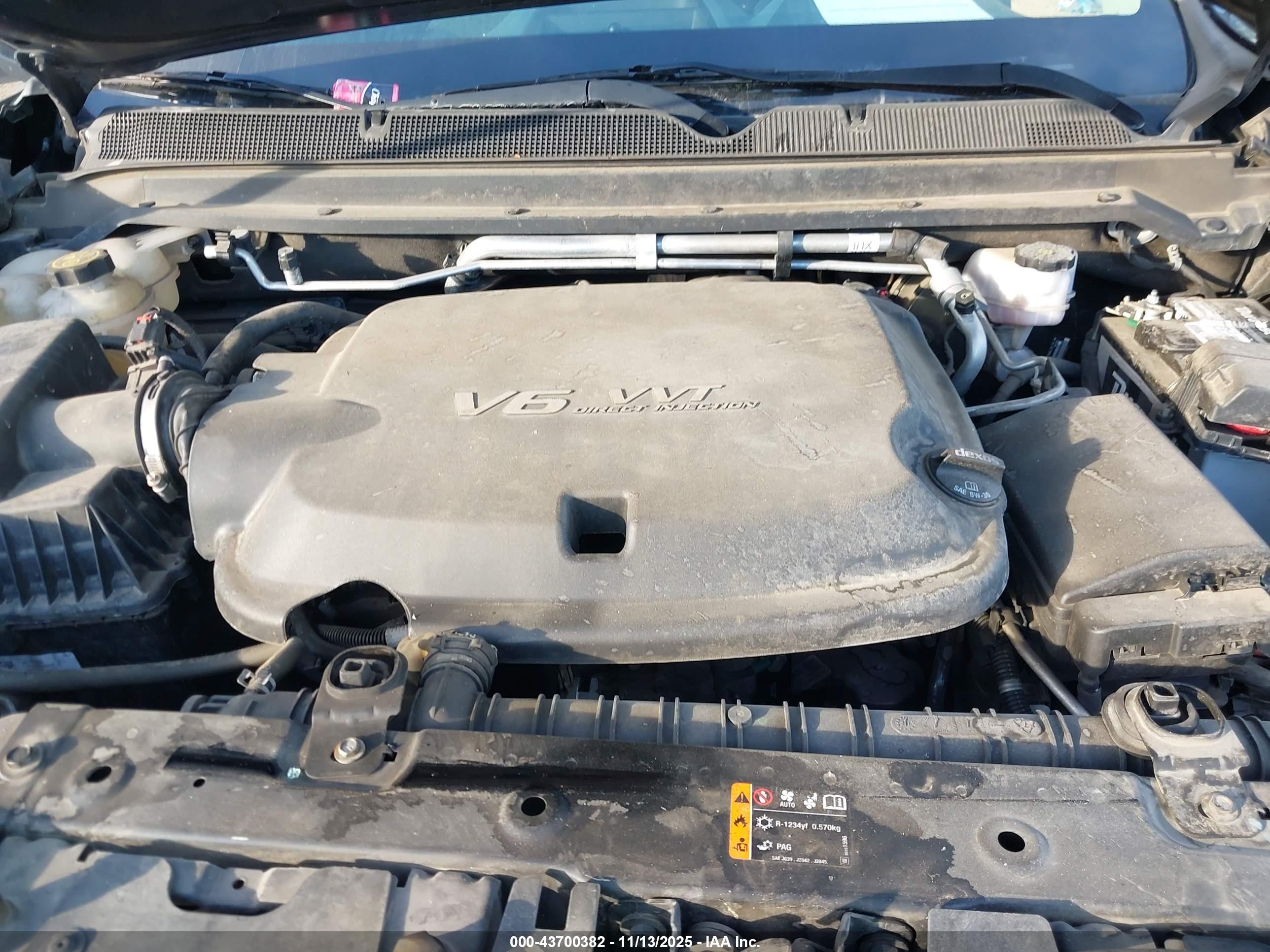 CHEVROLET COLORADO image 10