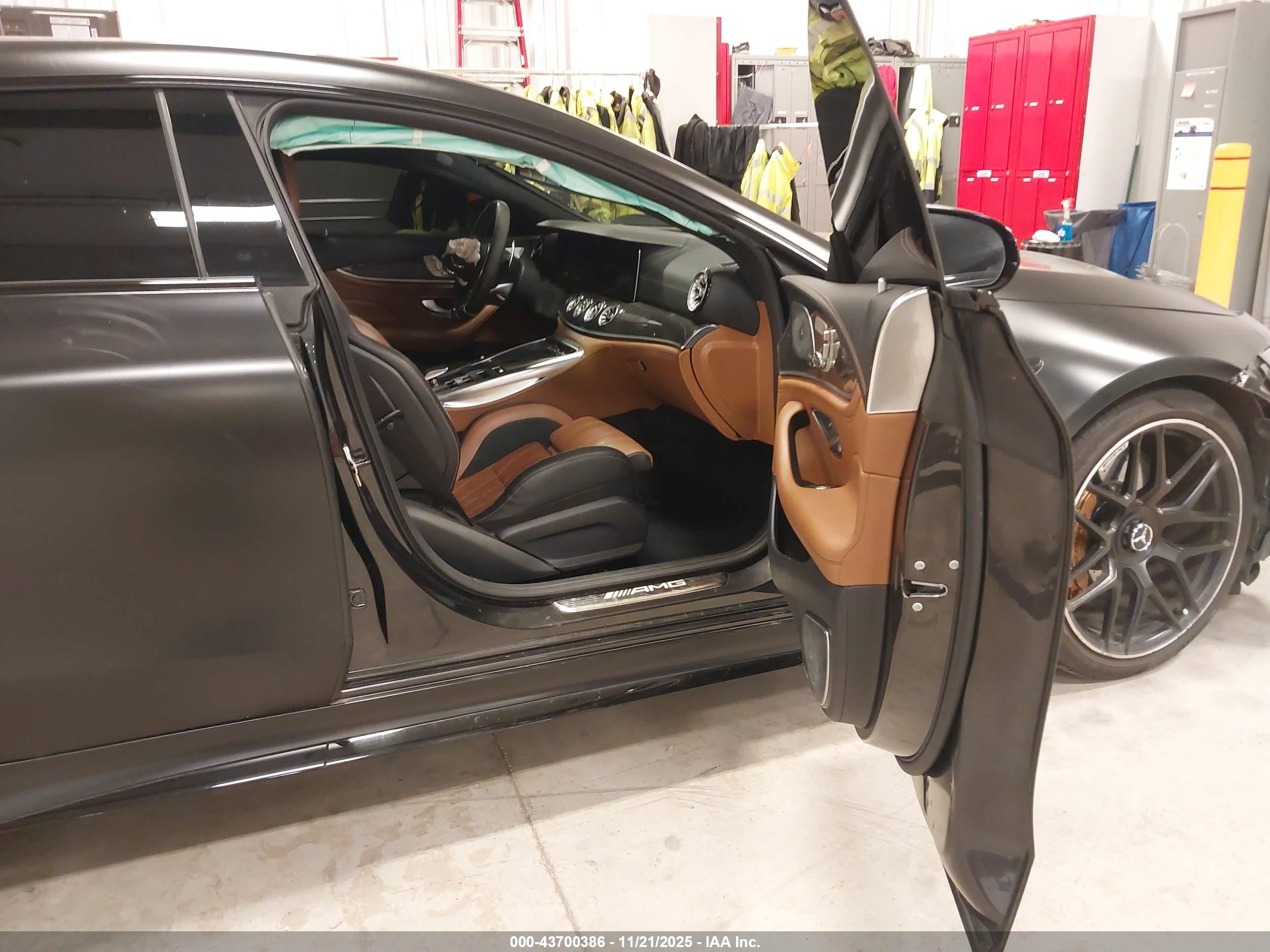 MERCEDES-BENZ AMG image 5