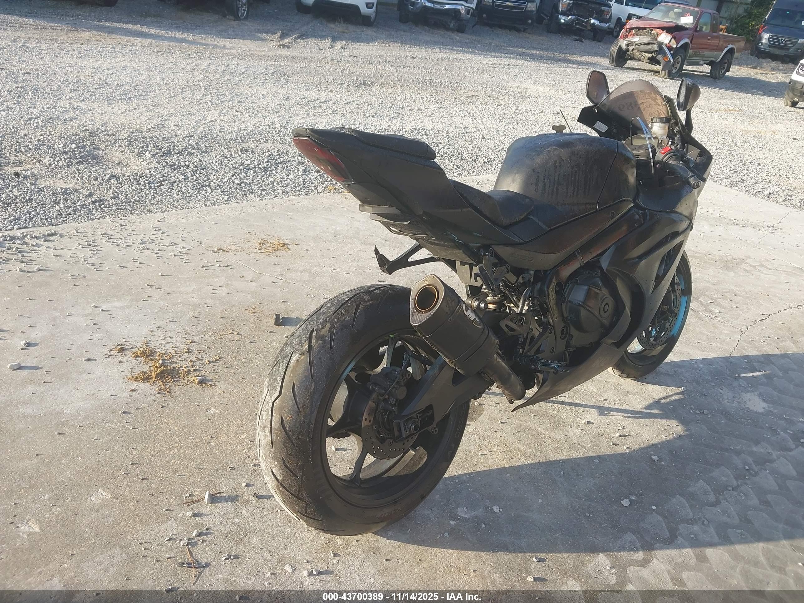 SUZUKI GSX-R1000 image 4