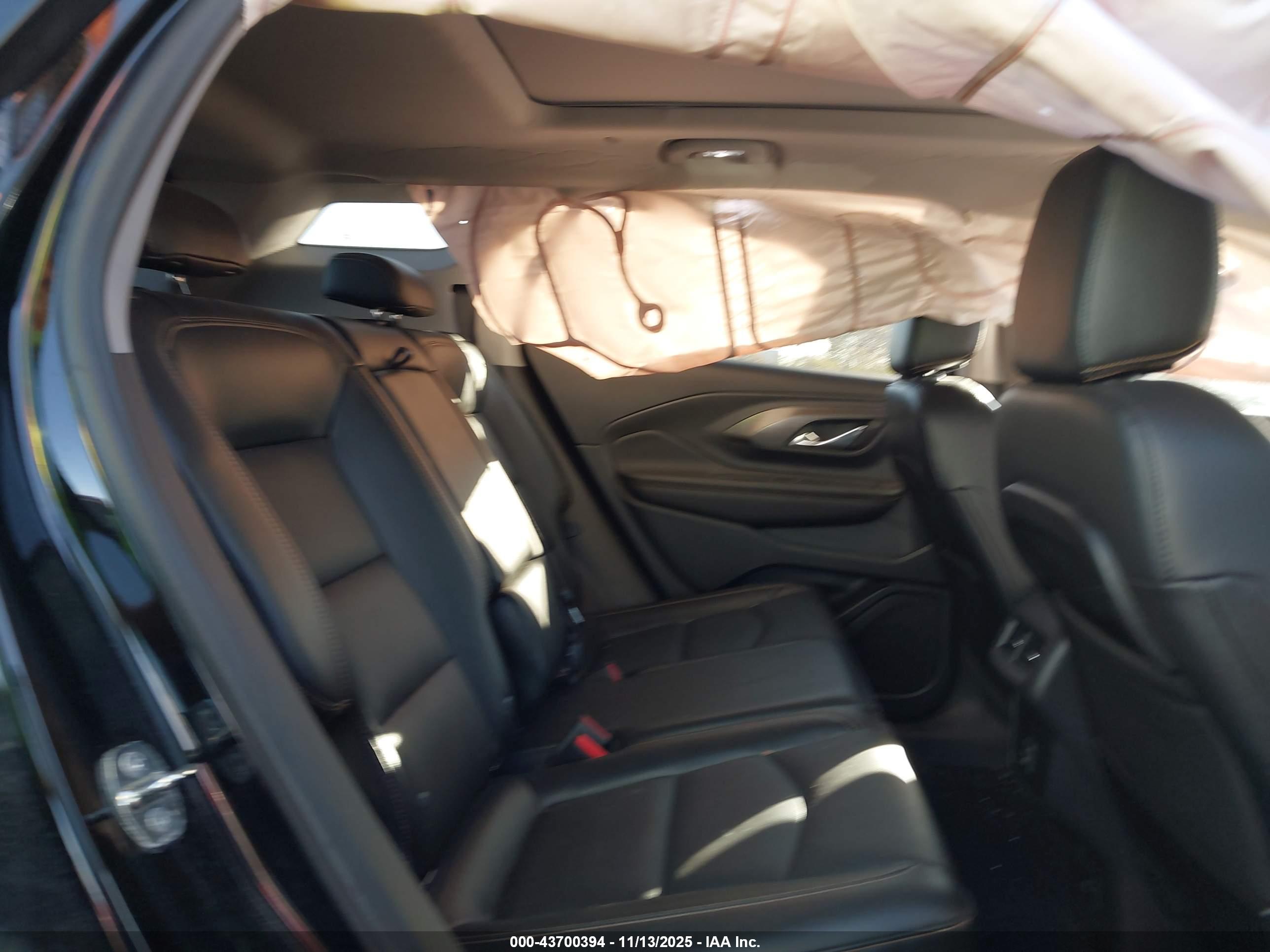 GMC TERRAIN image 8