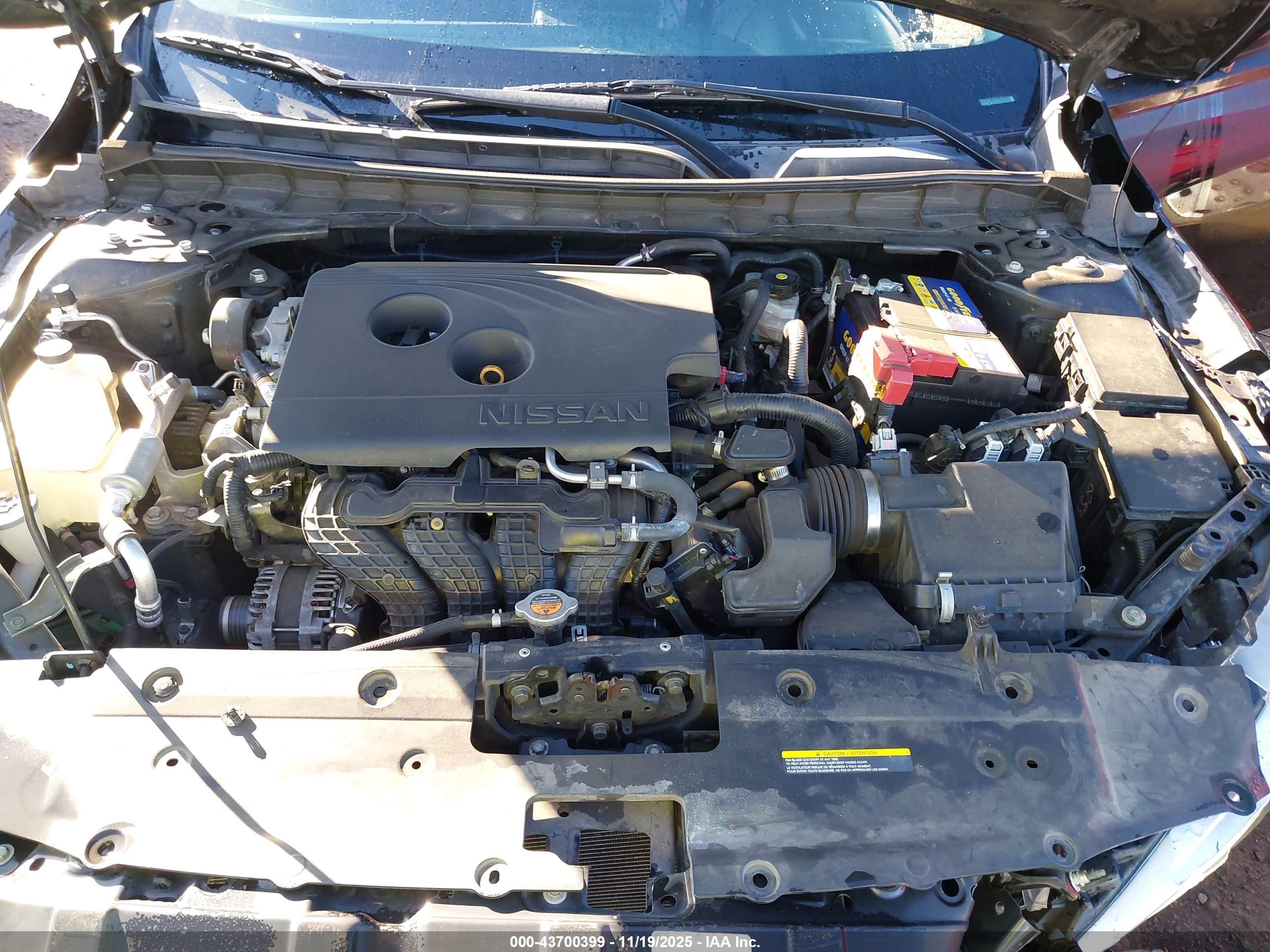 NISSAN ALTIMA image 10