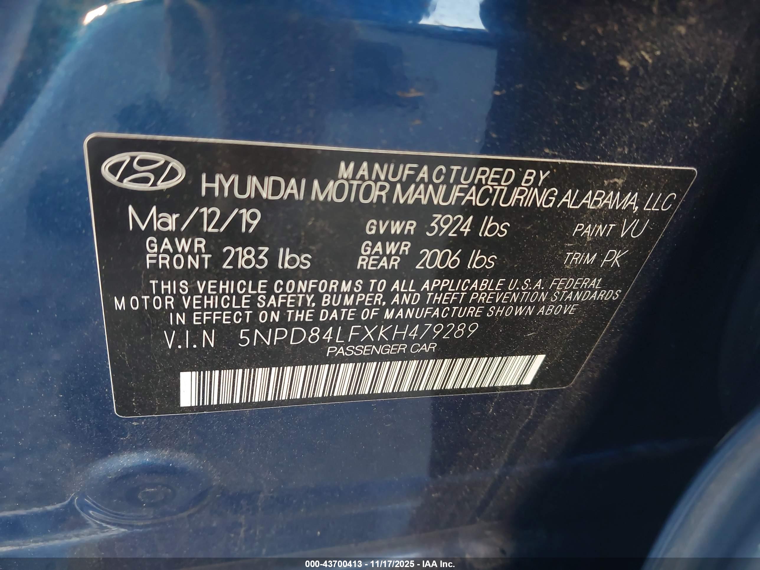 HYUNDAI ELANTRA image 9