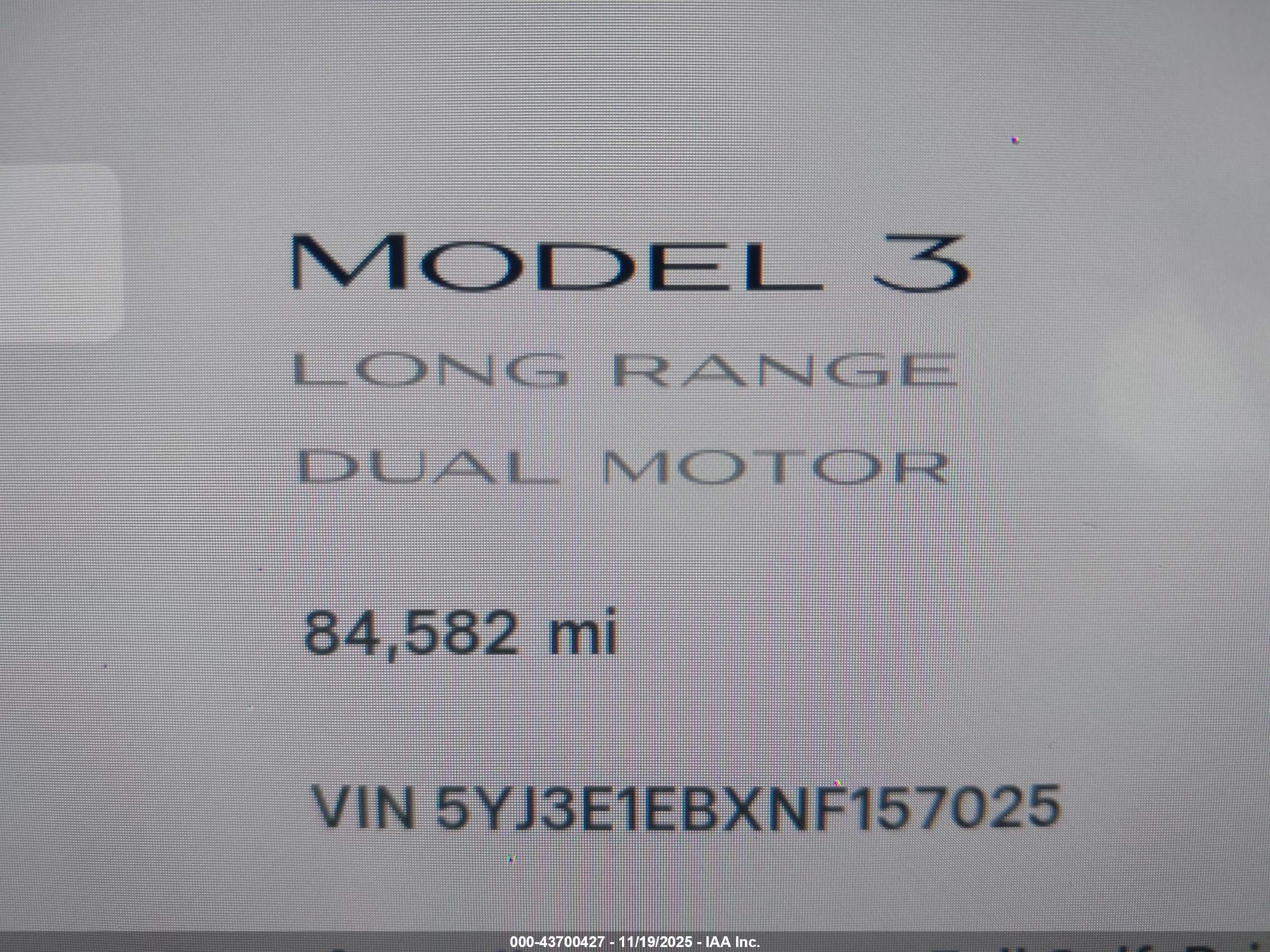 TESLA MODEL image 7