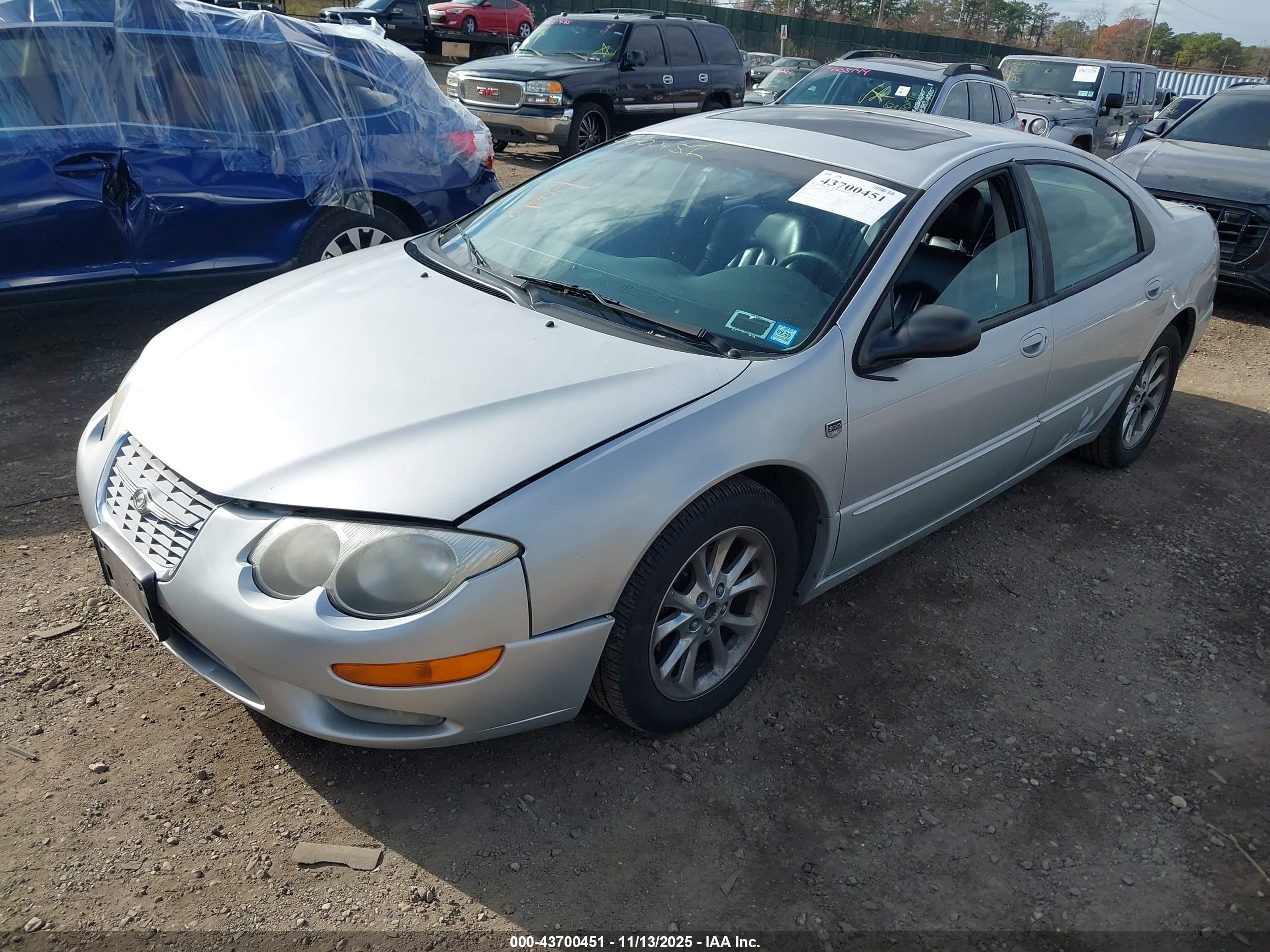 CHRYSLER 300M image 2